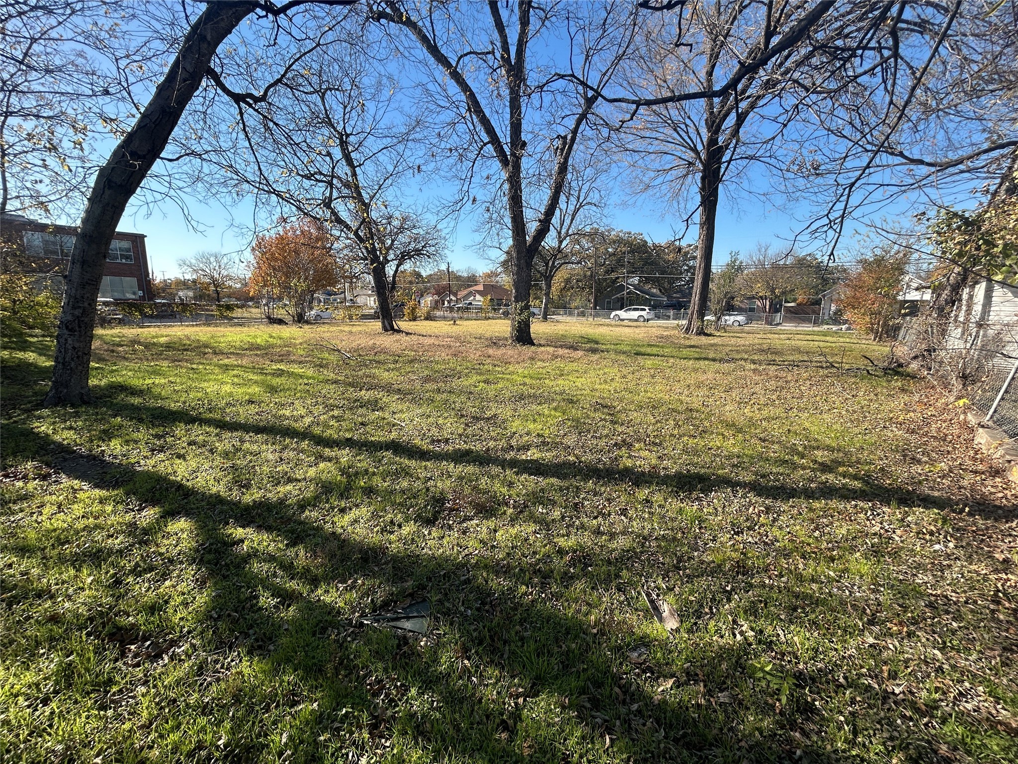 4302 Metropolitan Avenue Dallas TX 75210