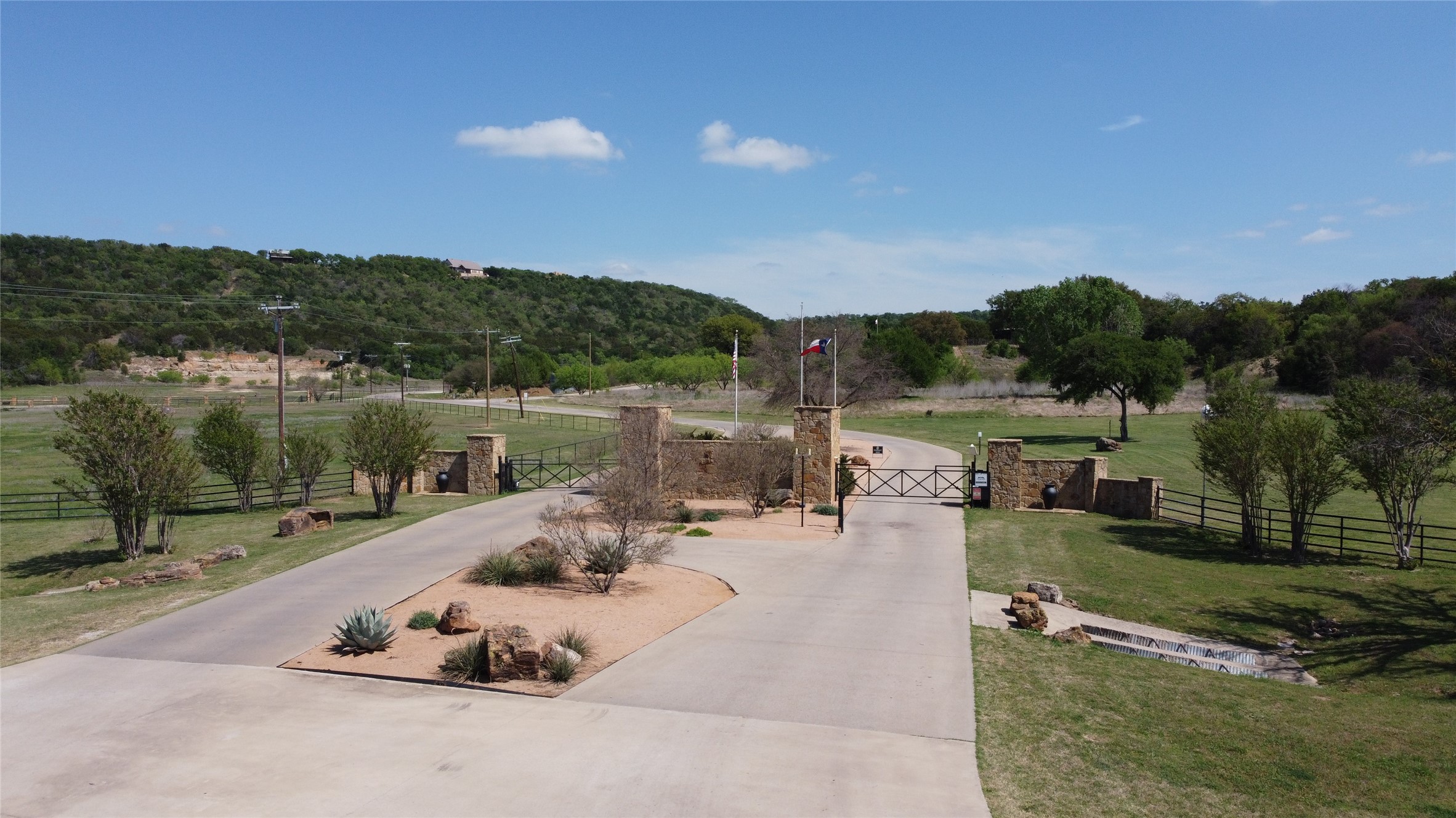324 Glenhollow Drive Gordon TX 76453