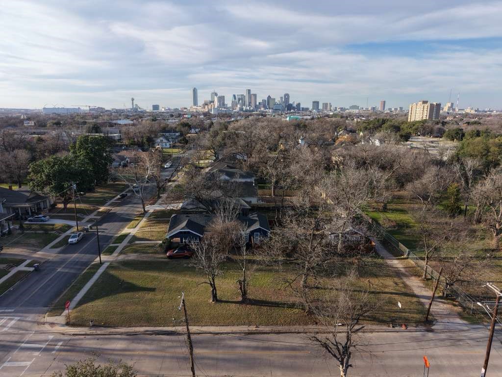 3636 Wendelkin Street Dallas TX 75215