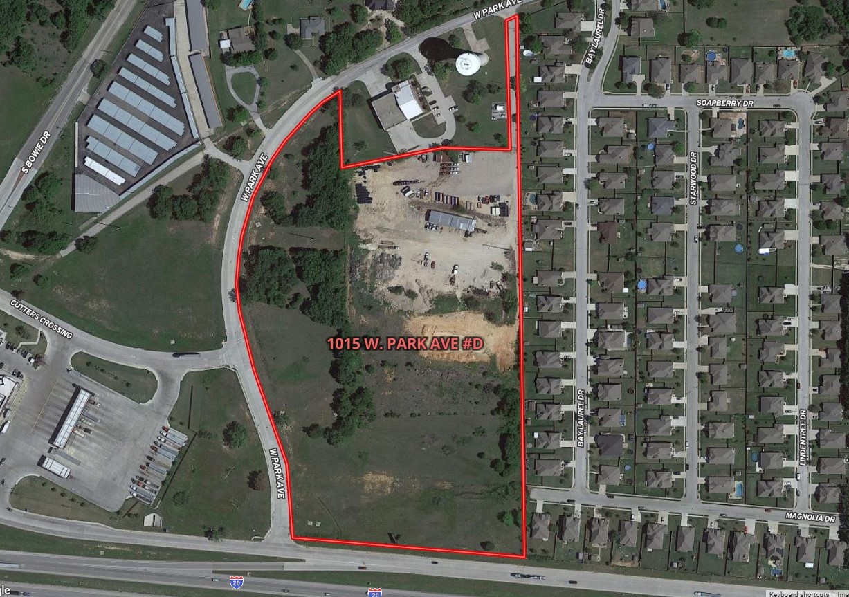 1015 W Park Avenue Weatherford TX 76086