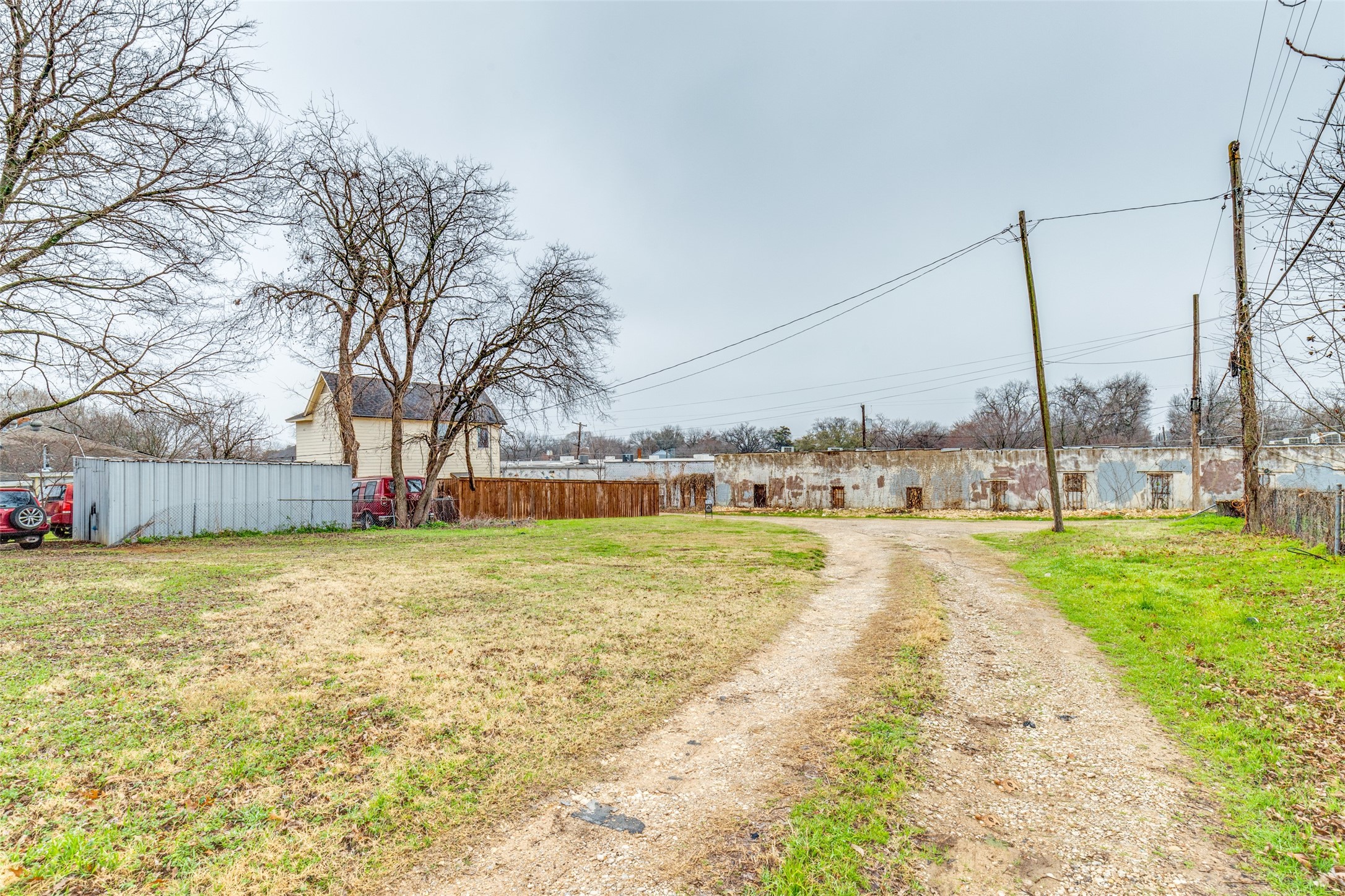 1025 S Oak Cliff Boulevard Dallas TX 75208