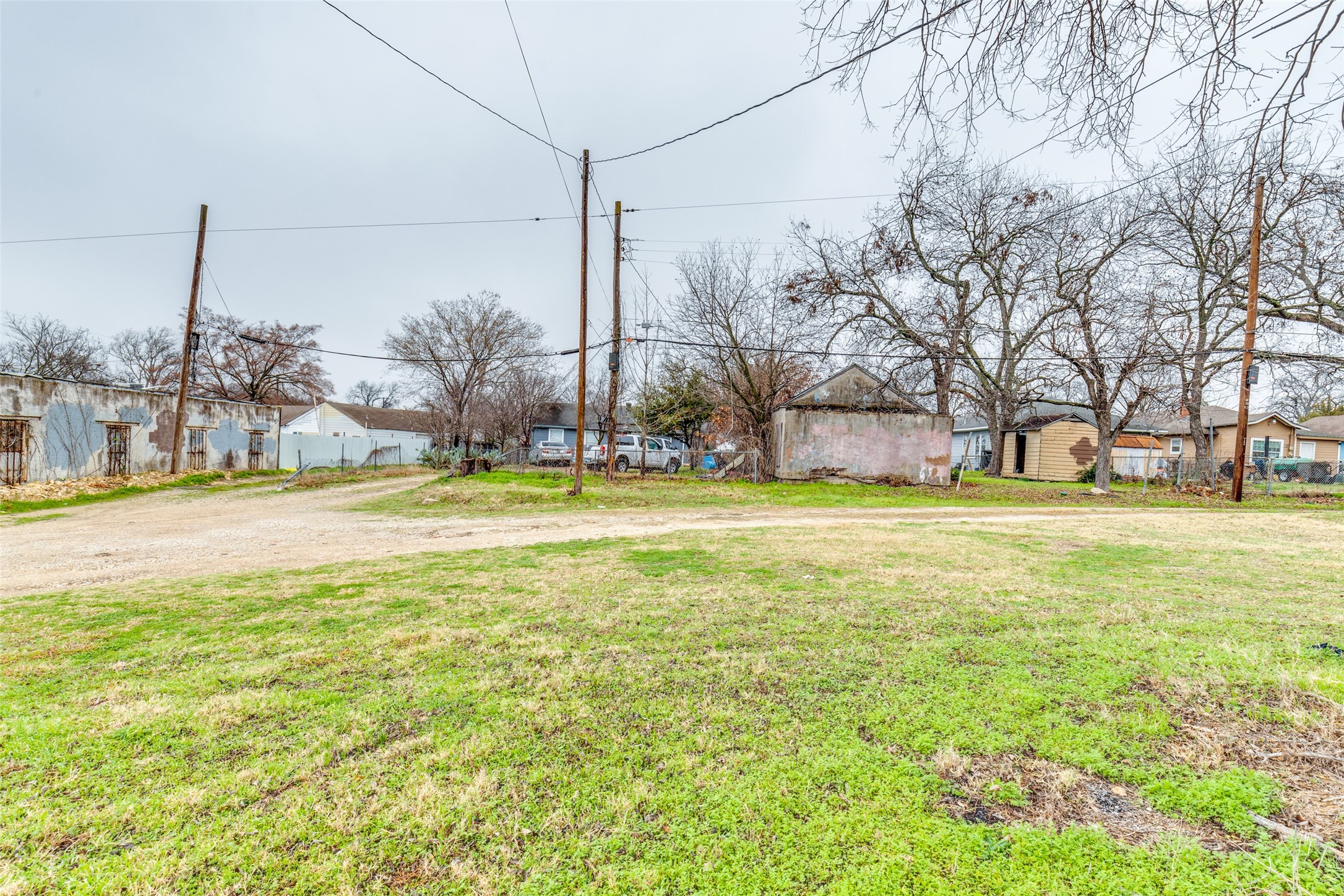 1025 S Oak Cliff Boulevard Dallas TX 75208