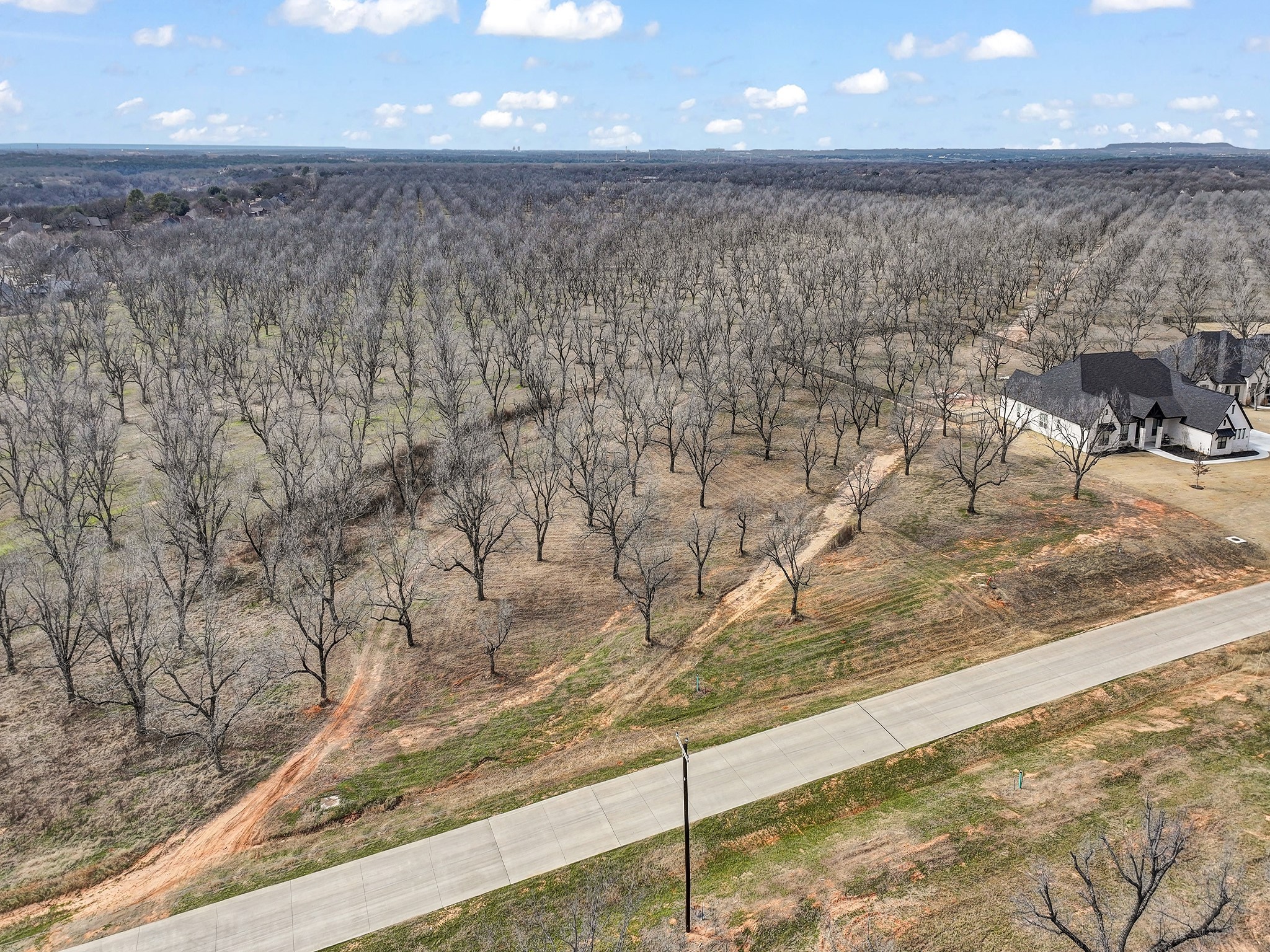 8419 W Landings Road Granbury TX 76049