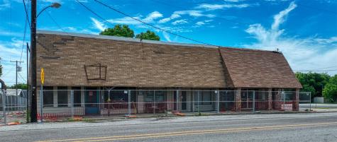 110 N Wickham Street Alvord TX 76225