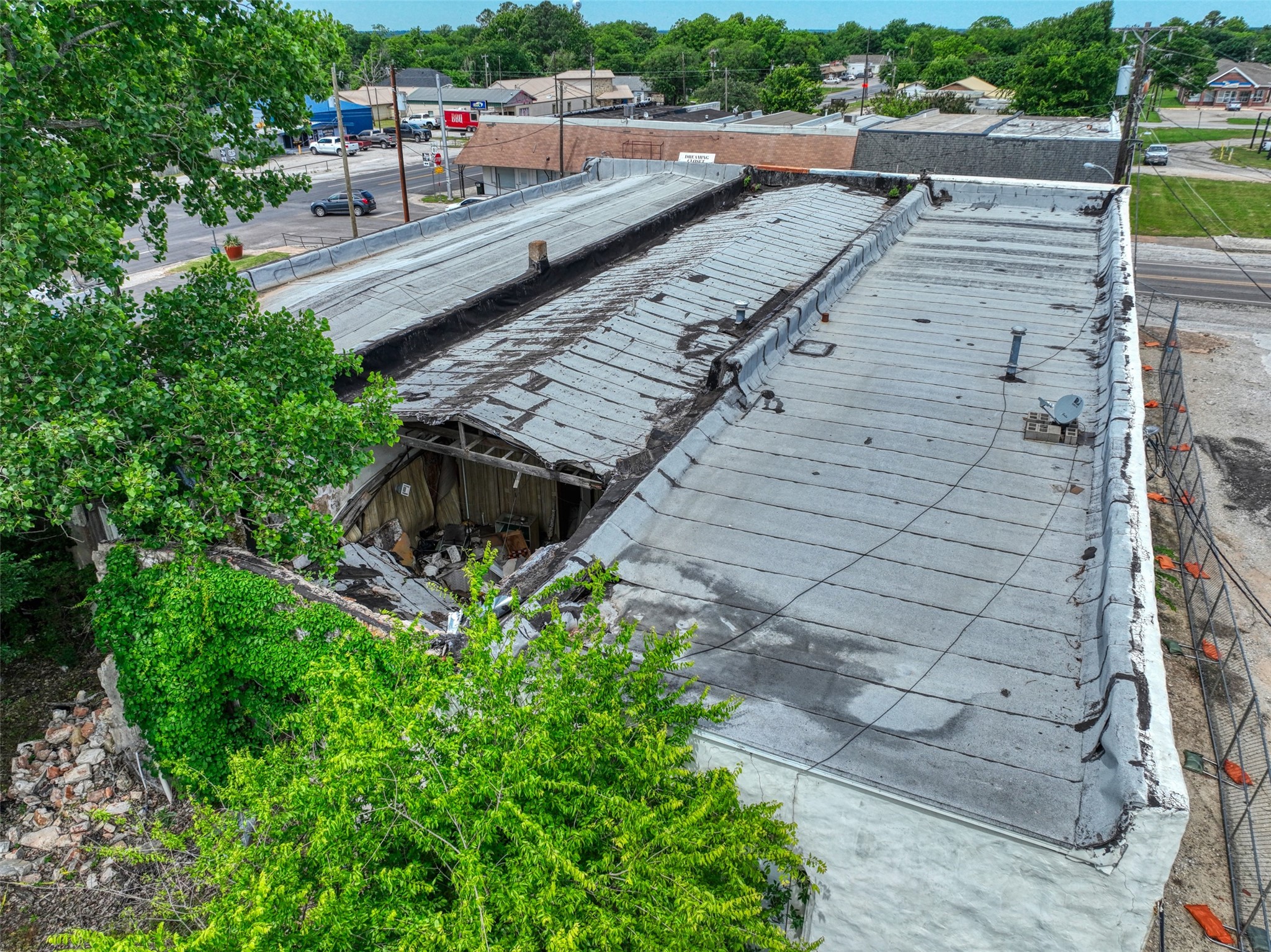 110 N Wickham Street Alvord TX 76225