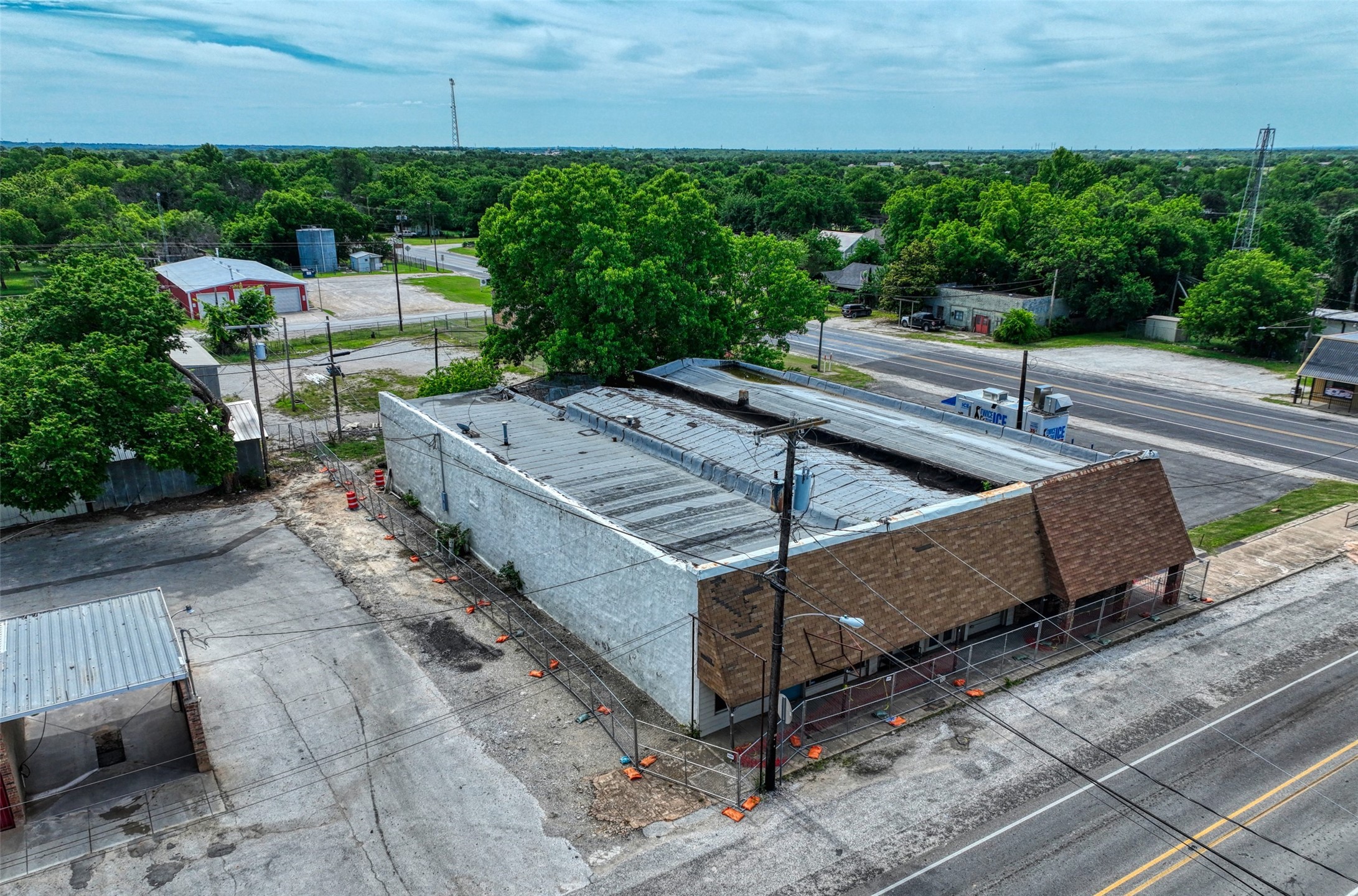 110 N Wickham Street Alvord TX 76225