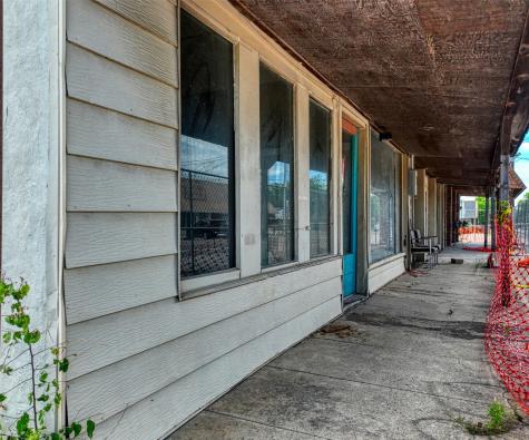 110 N Wickham Street Alvord TX 76225