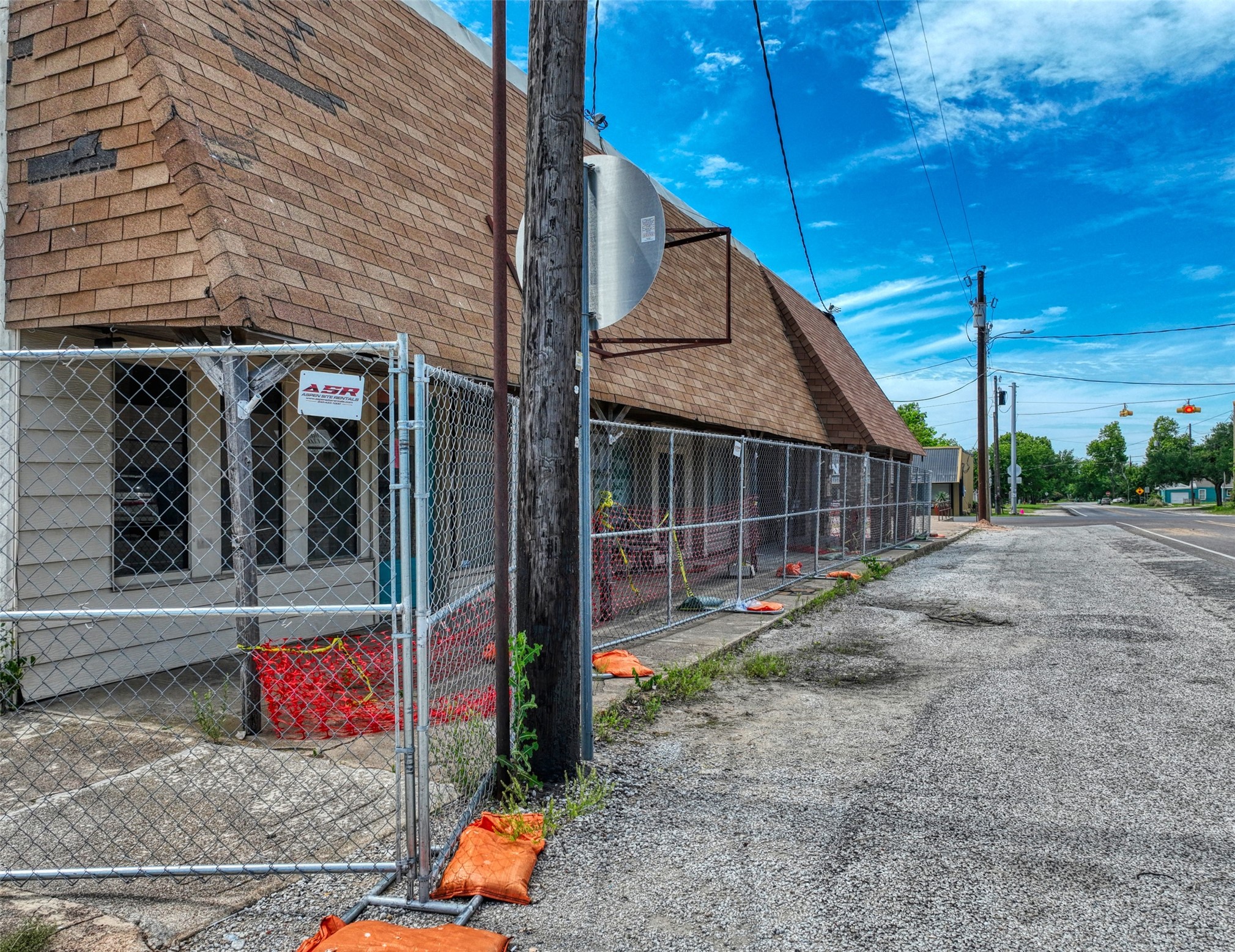 110 N Wickham Street Alvord TX 76225