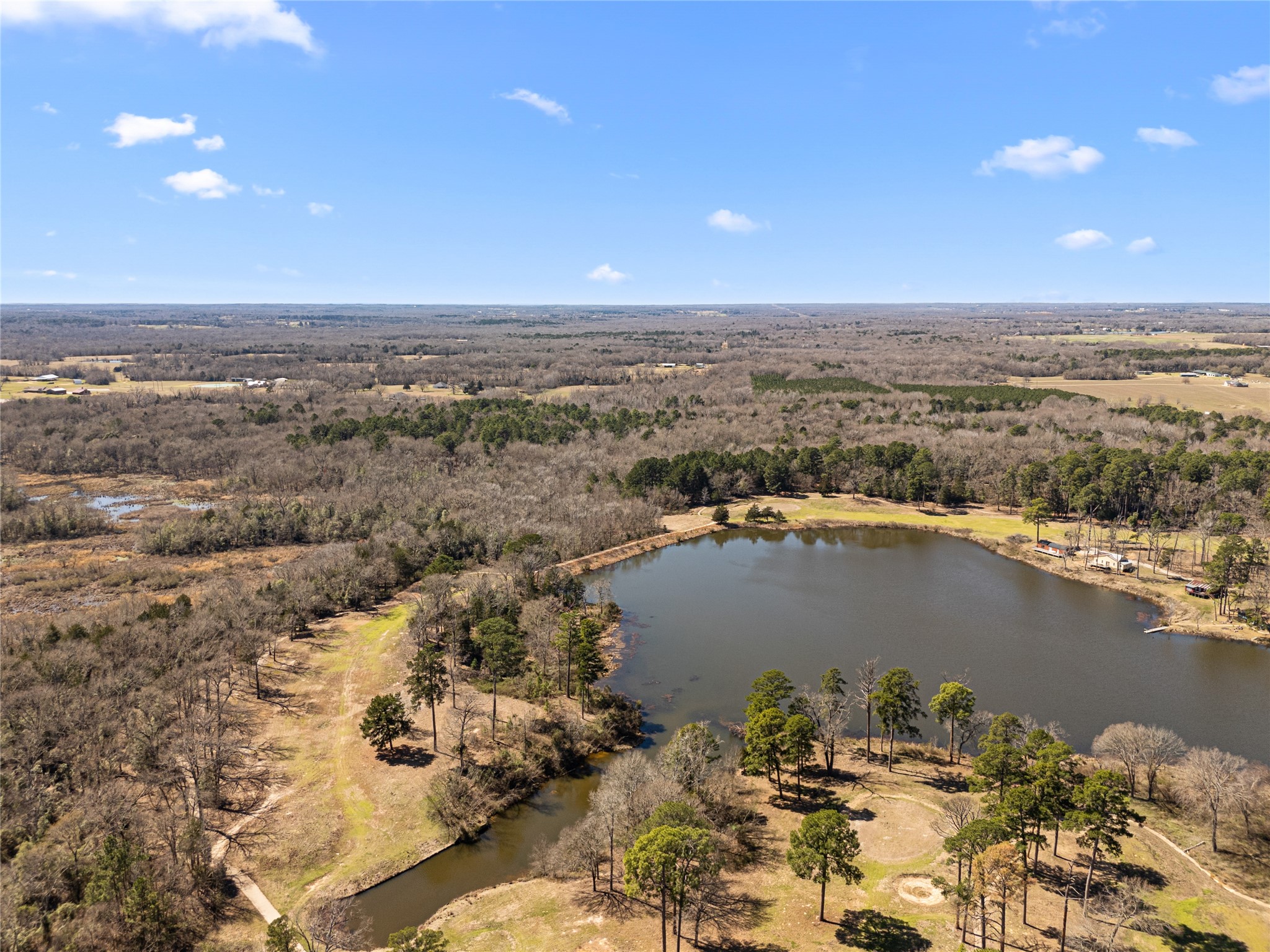 22049-C Fm 1995 Lindale TX 75771