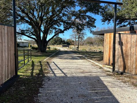 2820 Lucky Pepper Drive Granbury TX 76049