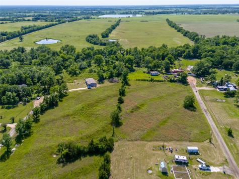 23070 County Road 44190 Paris TX 75462