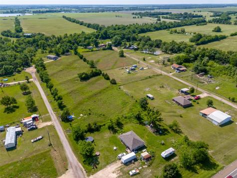 23070 County Road 44190 Paris TX 75462