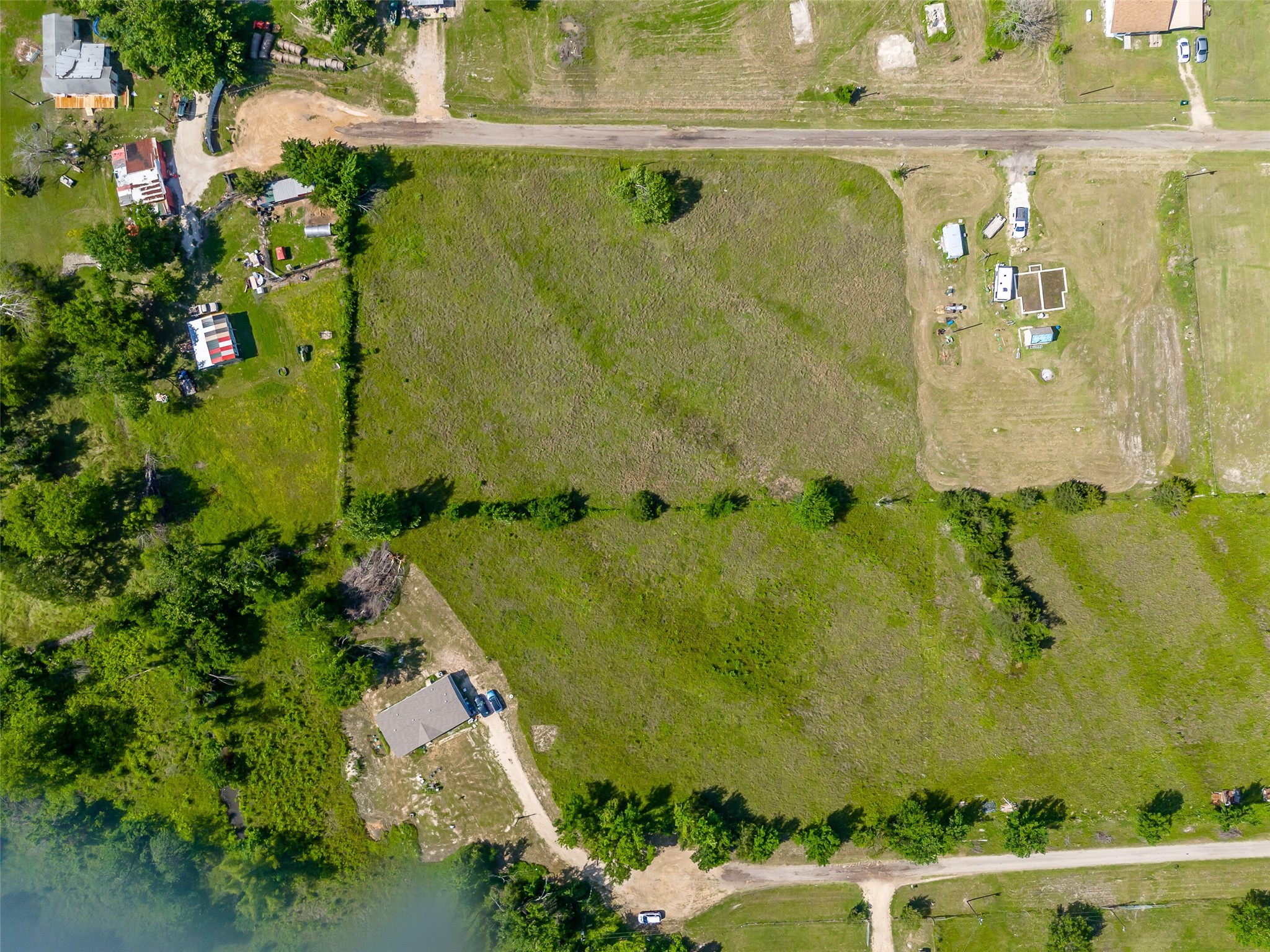 23070 County Road 44190 Paris TX 75462