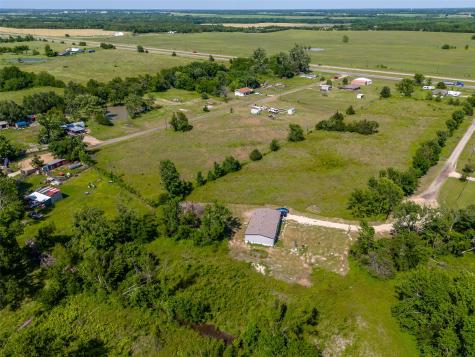 23070 County Road 44190 Paris TX 75462