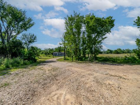 23070 County Road 44190 Paris TX 75462