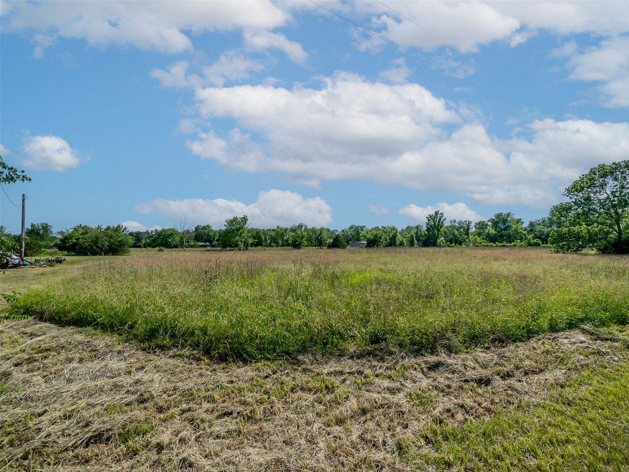 23070 County Road 44190 Paris TX 75462