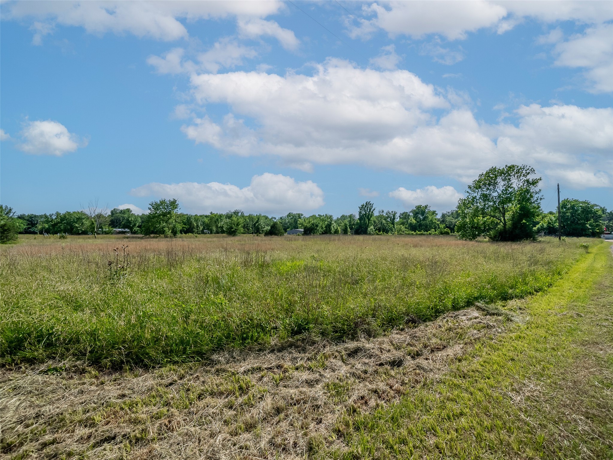 23070 County Road 44190 Paris TX 75462