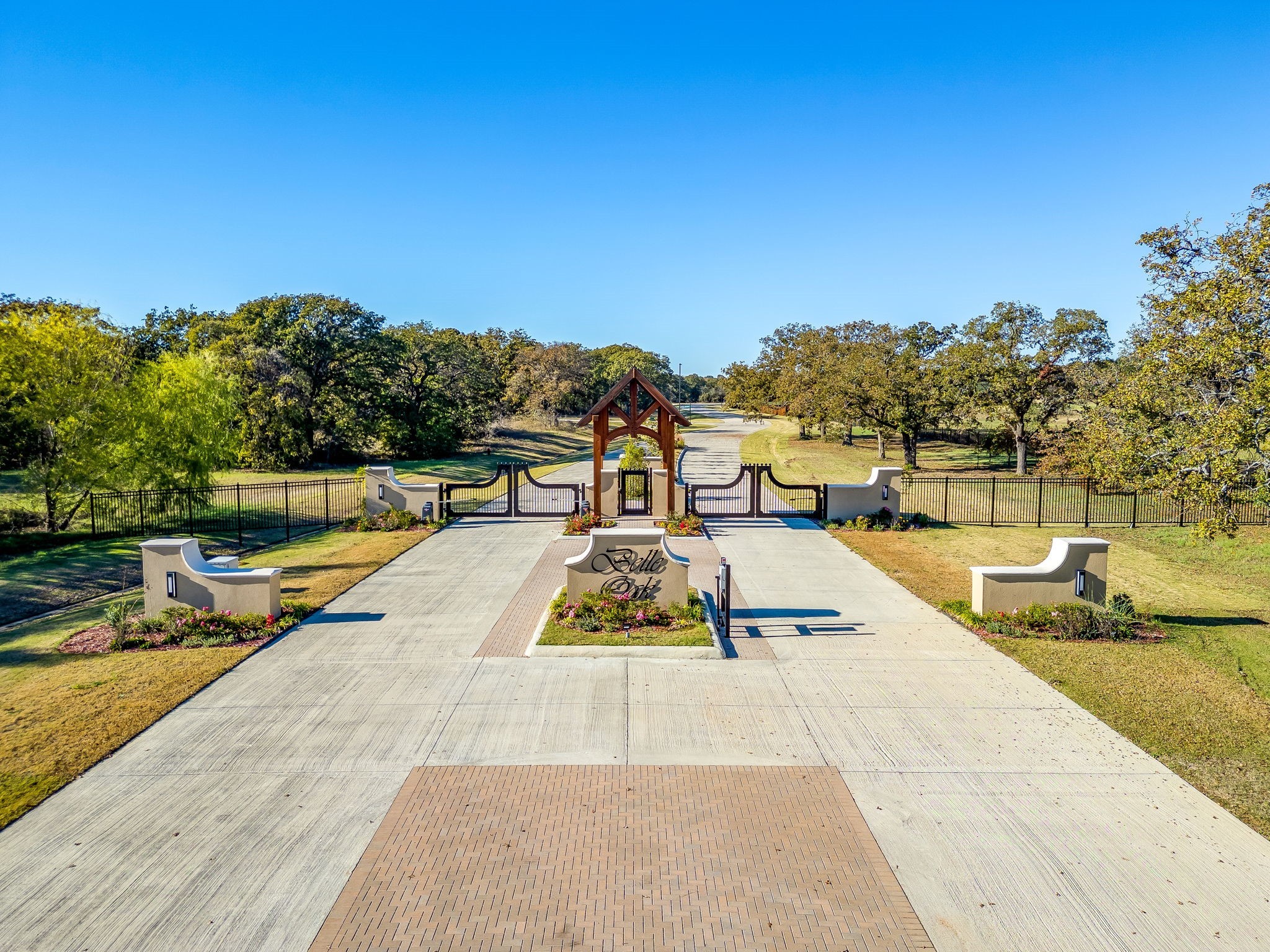 1208 Nottaway Court Burleson TX 76028