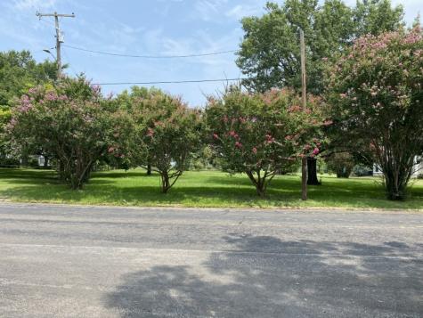 306 W Pyle Street Kaufman TX 75142