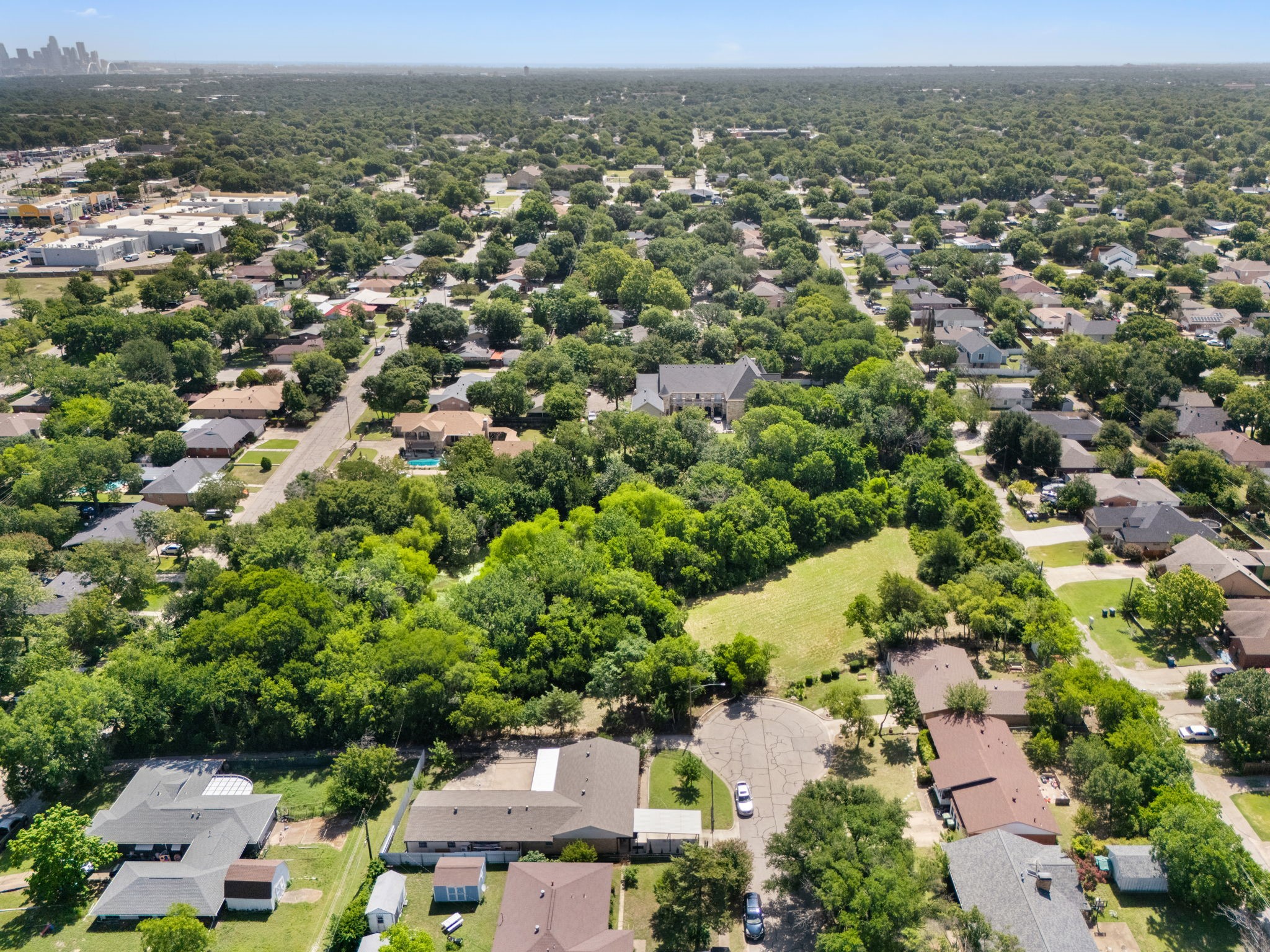 1 Ott Circle Cockrell Hill TX 75211