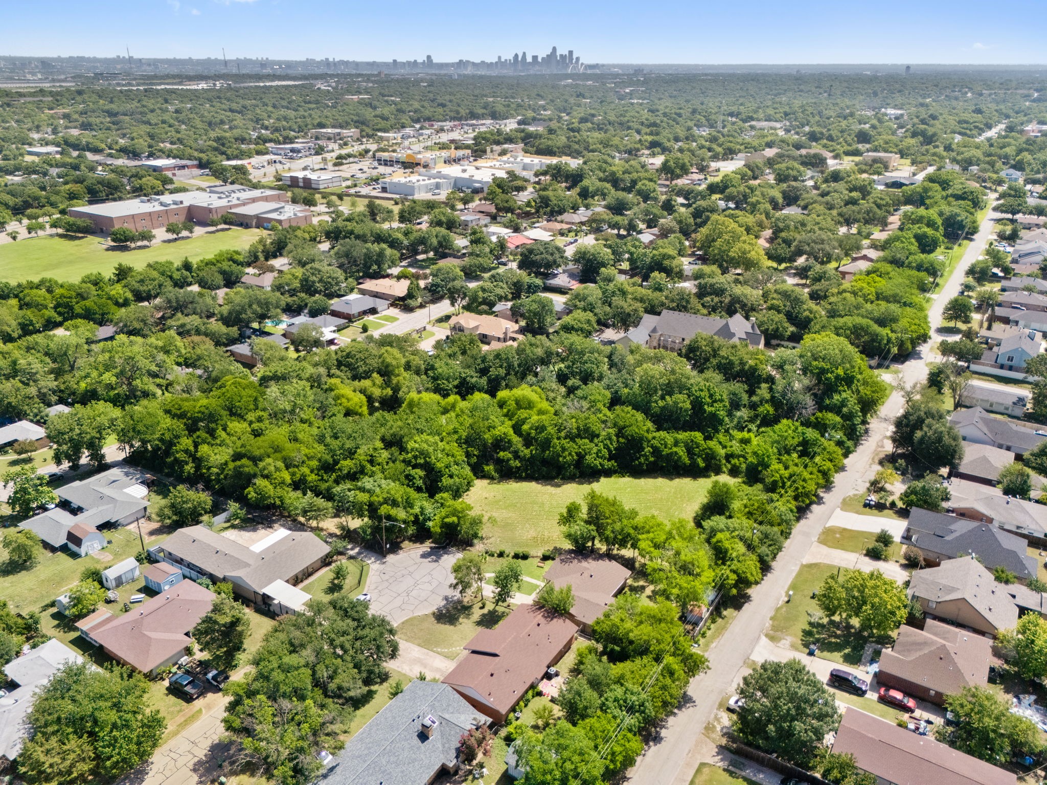 1 Ott Circle Cockrell Hill TX 75211