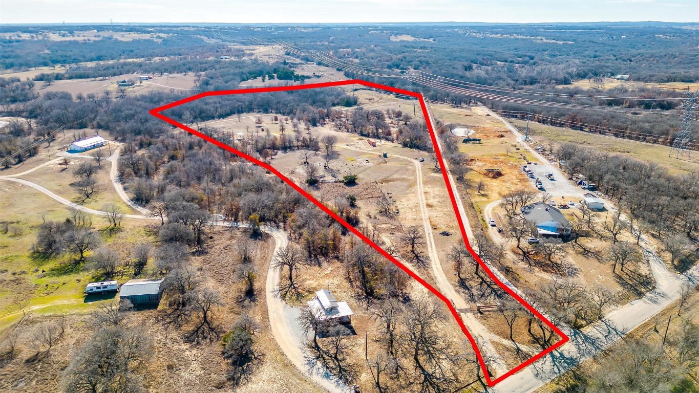 821 County Road 3585 Paradise TX 76073