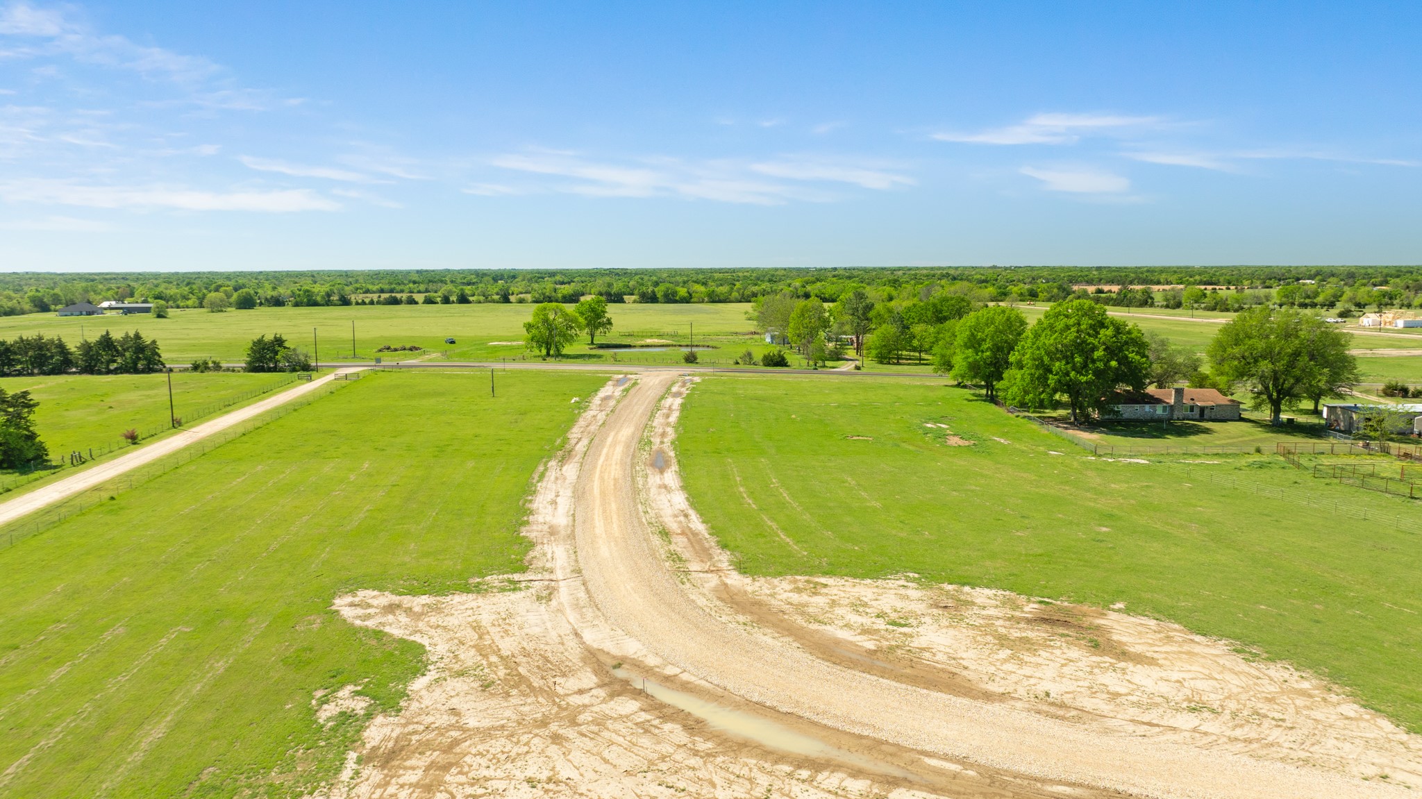 200 Private Road 33261 Sumner TX 75486