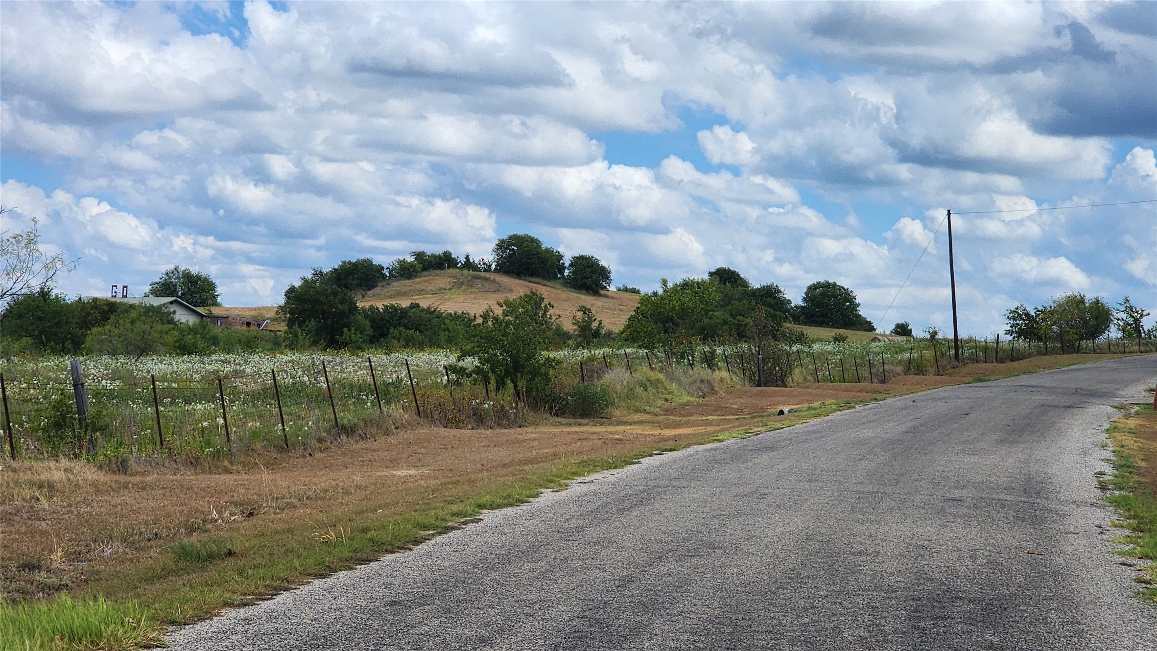 000 Parker Hill Road Ennis TX 75152