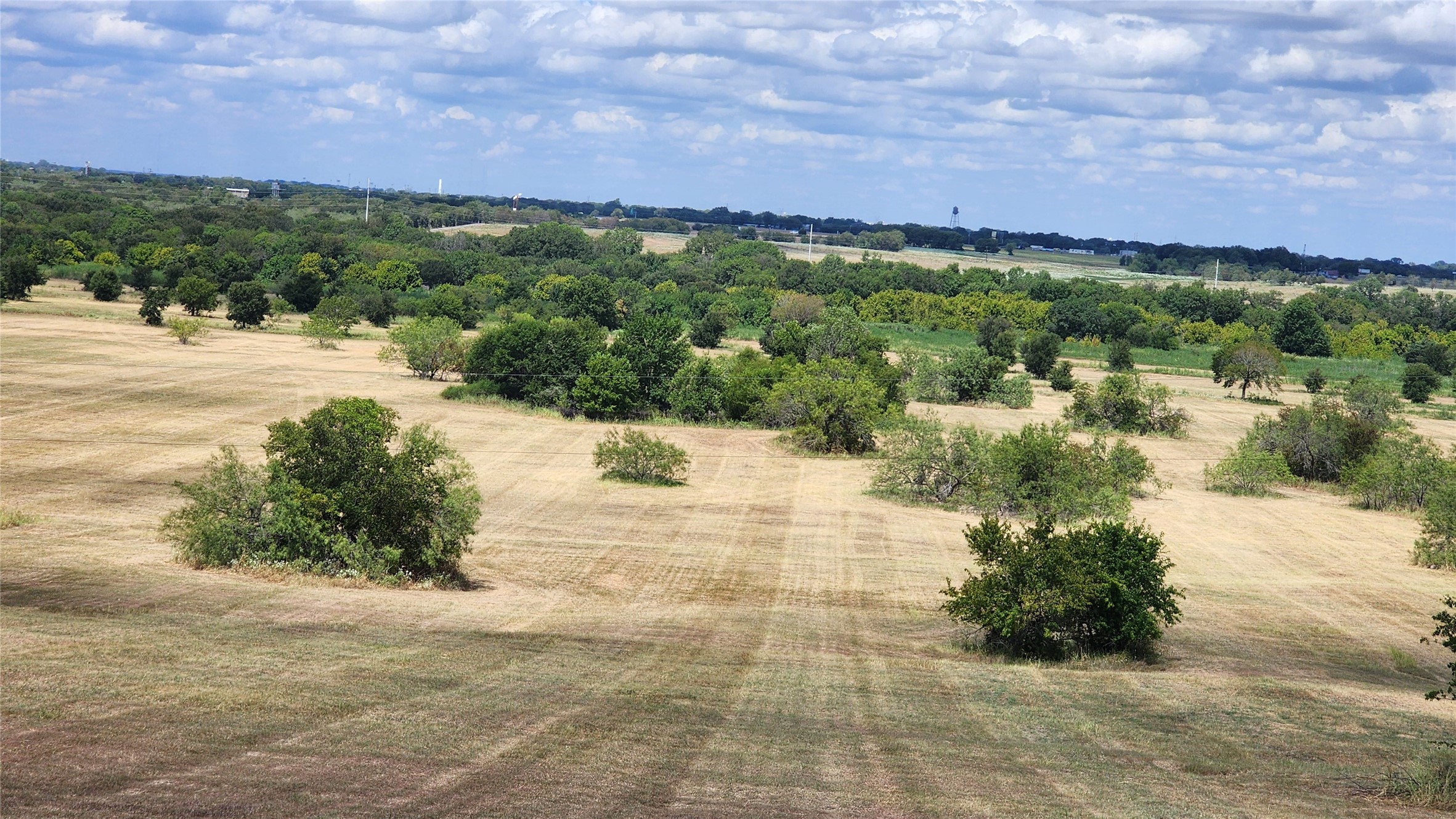 000 Parker Hill Road Ennis TX 75152