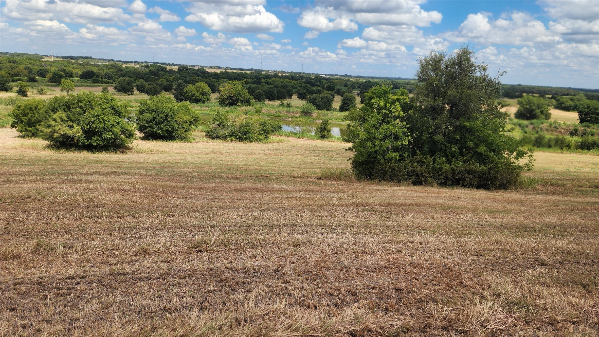 000 Parker Hill Road Ennis TX 75152
