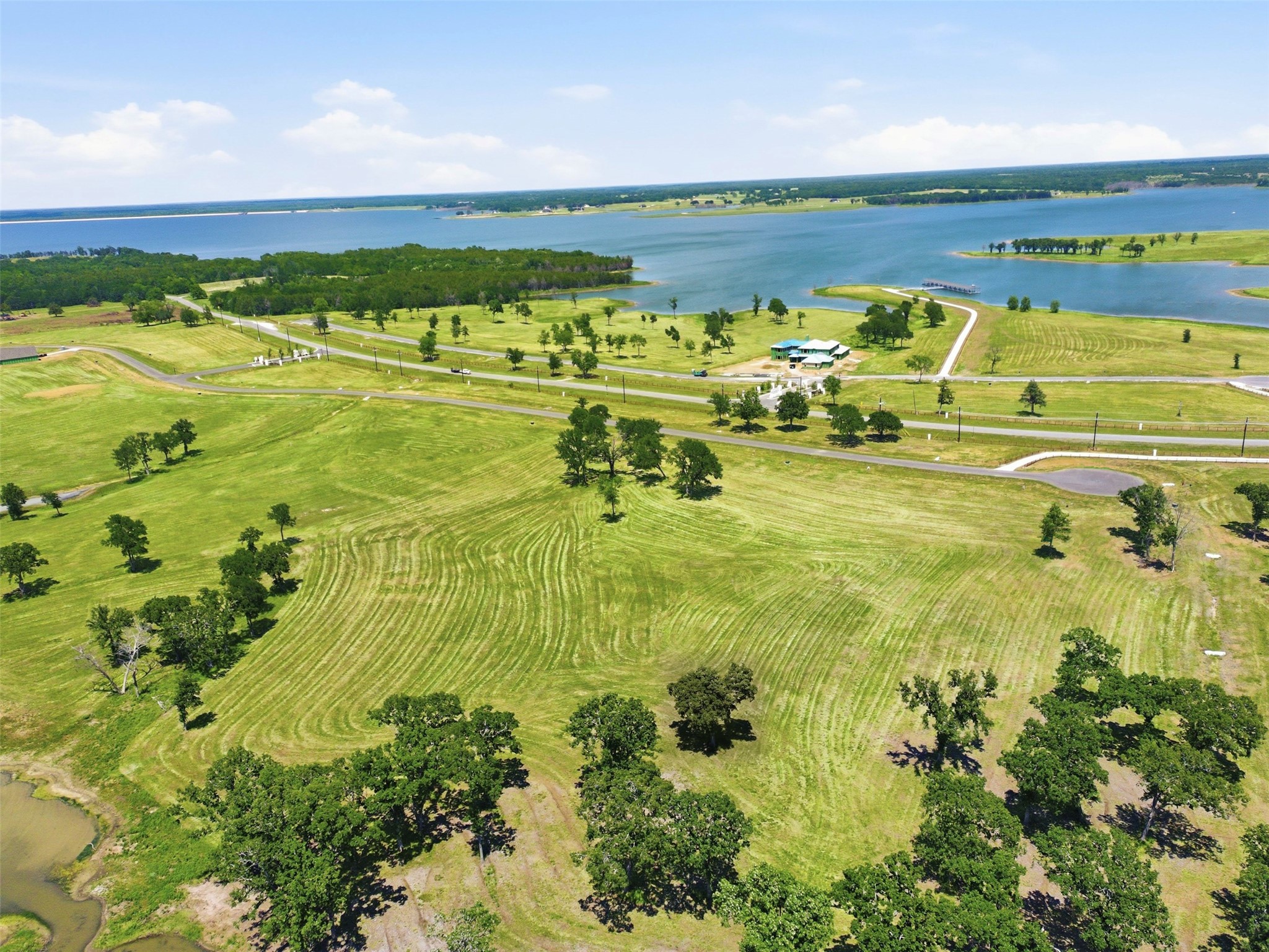 215 Lakeshore Terrace Windom TX 75492