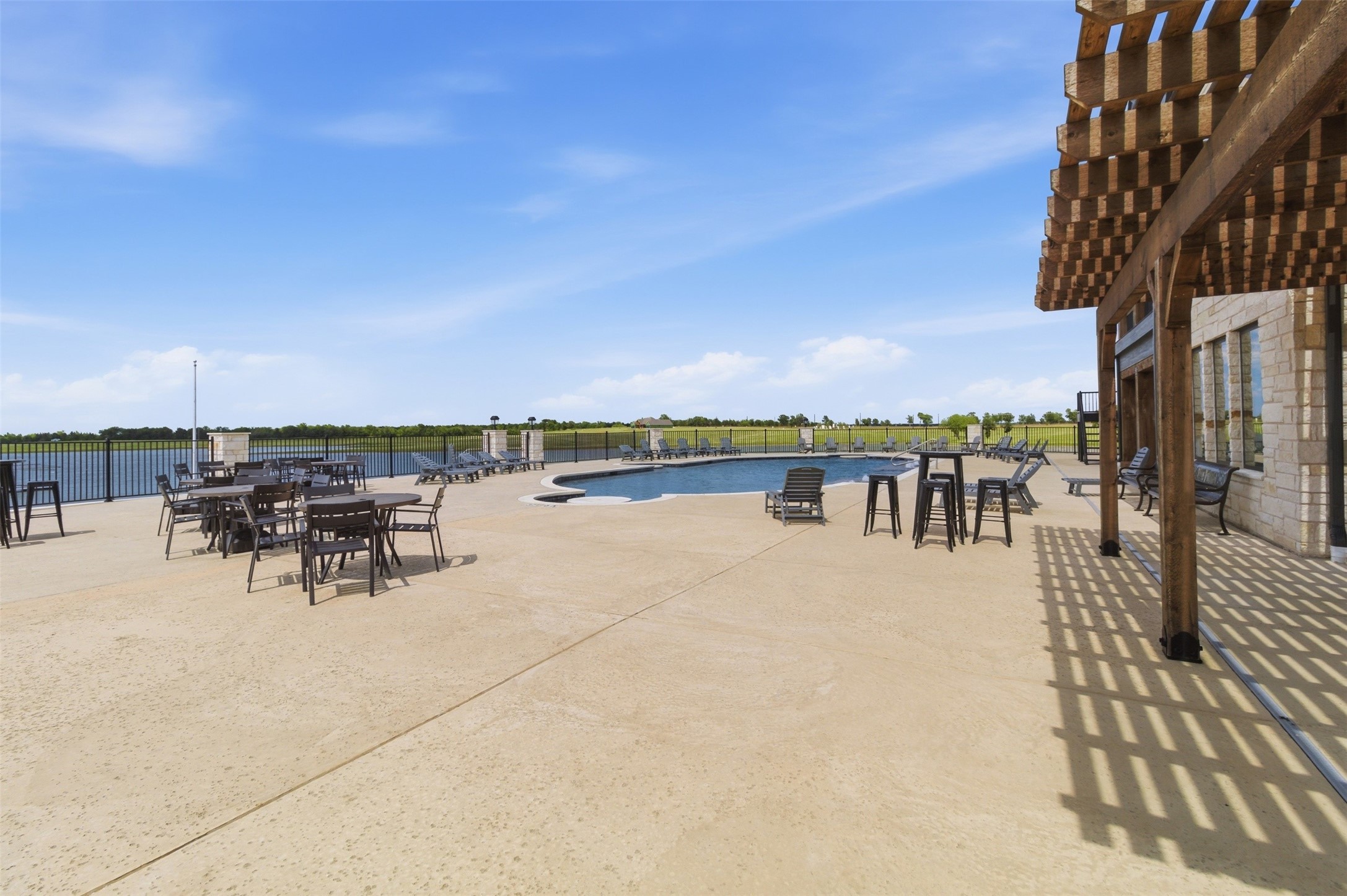 215 Lakeshore Terrace Windom TX 75492