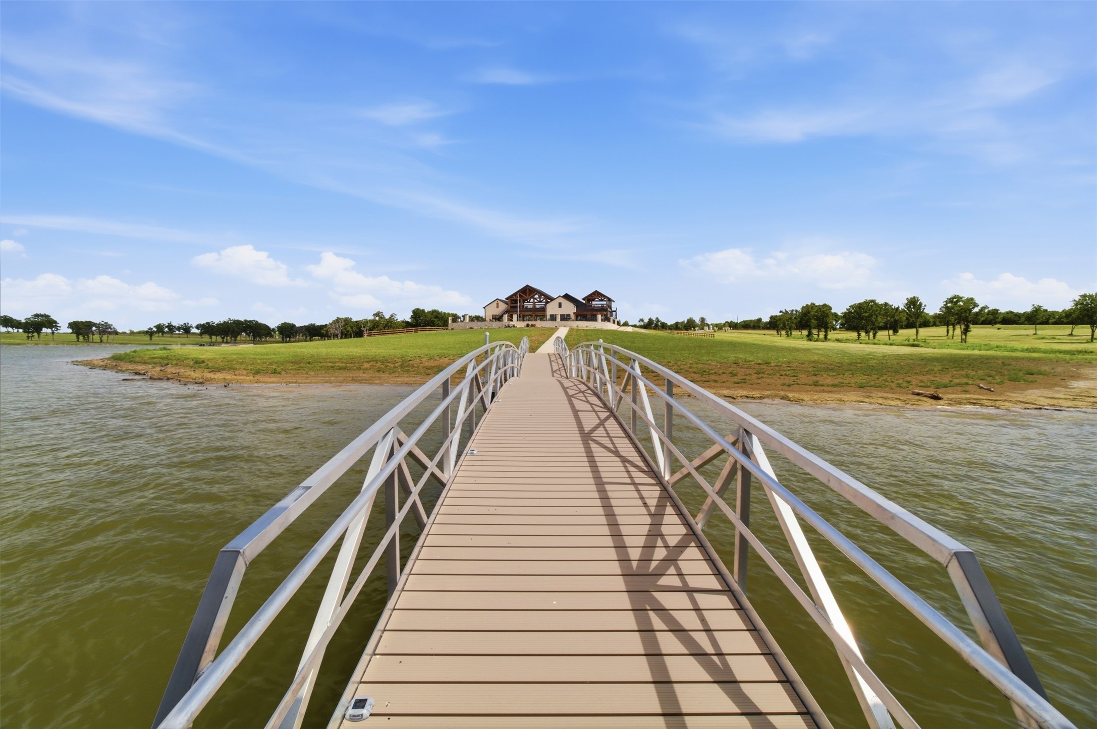 215 Lakeshore Terrace Windom TX 75492