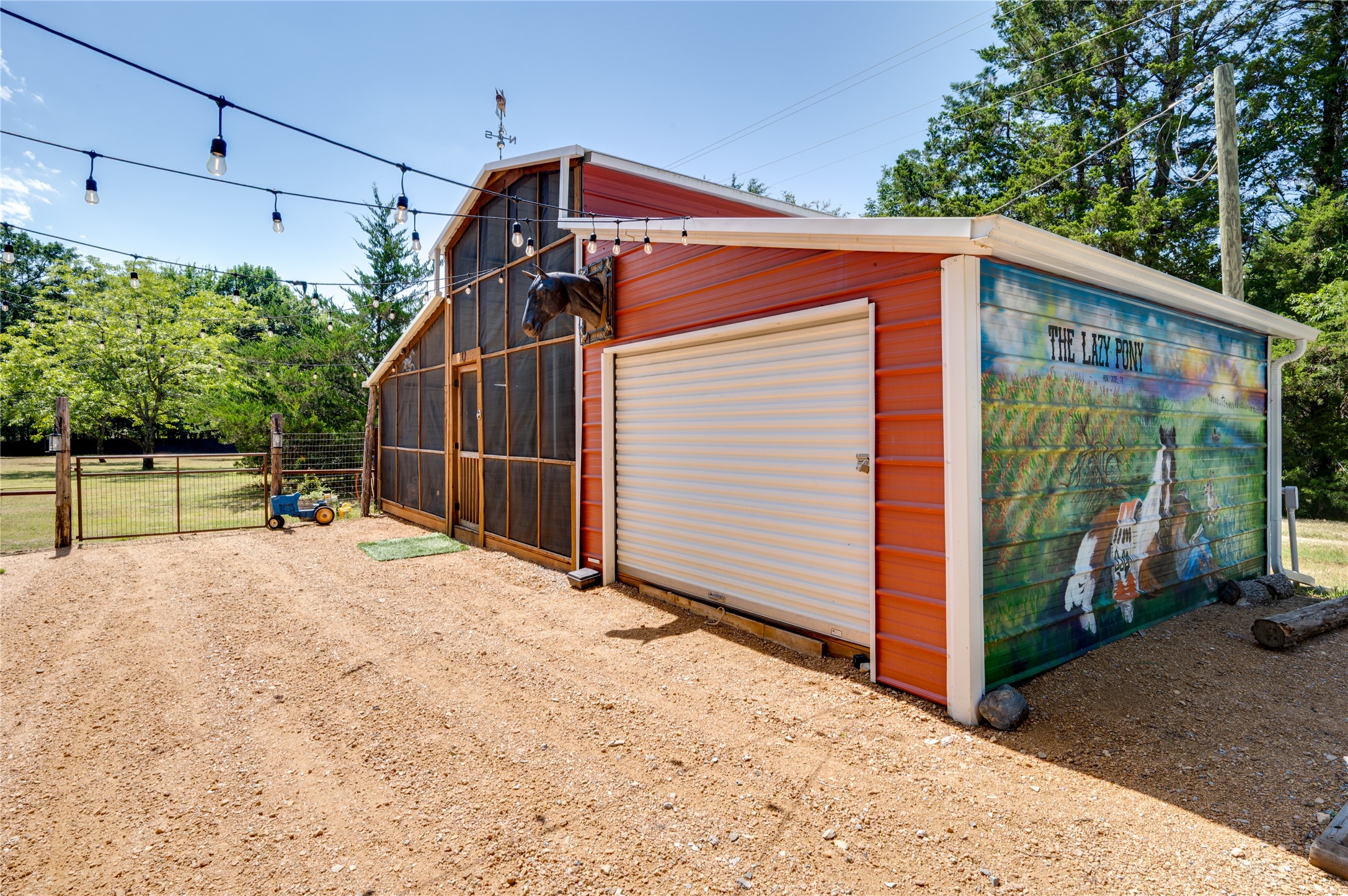 994 Cr 2770 Honey Grove TX 75446