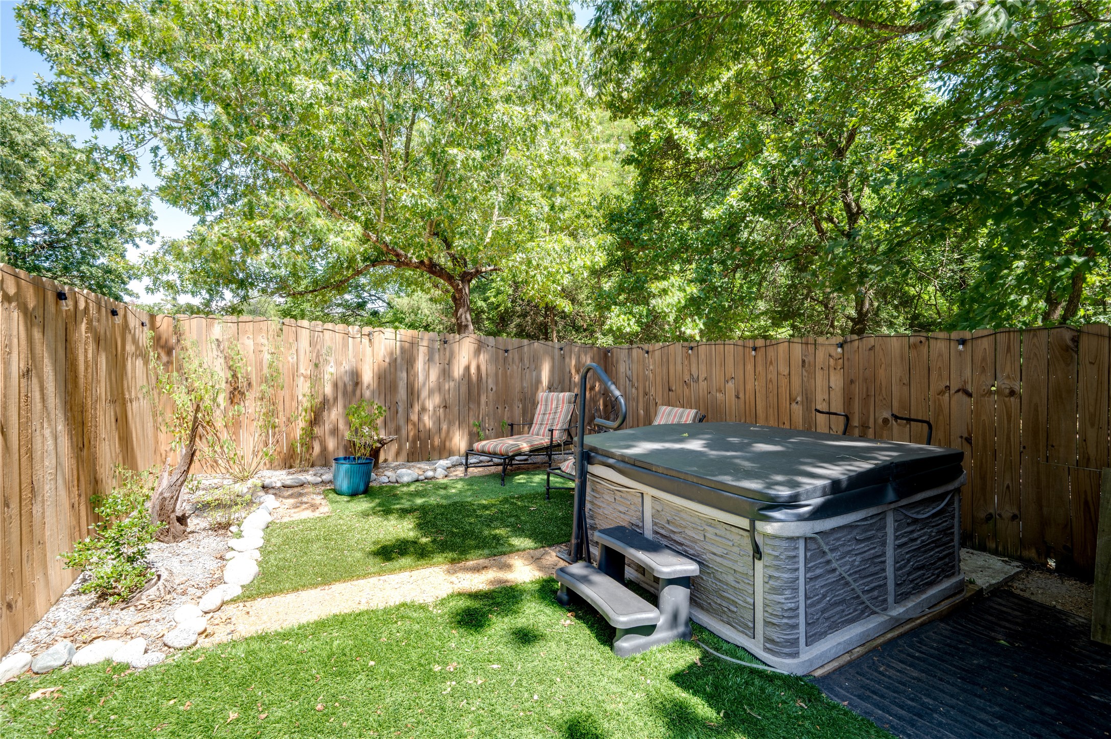 994 Cr 2770 Honey Grove TX 75446