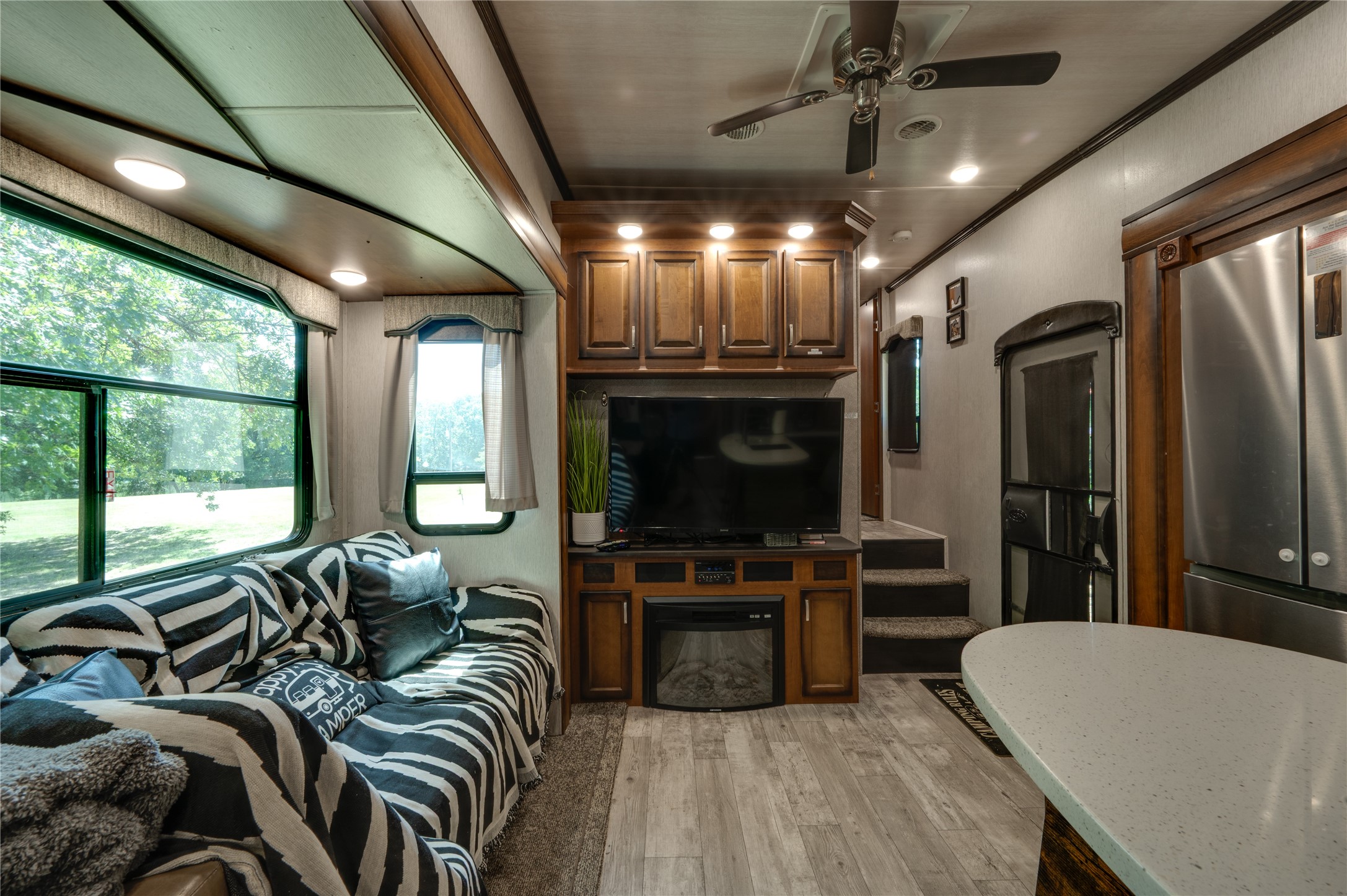 994 Cr 2770 Honey Grove TX 75446