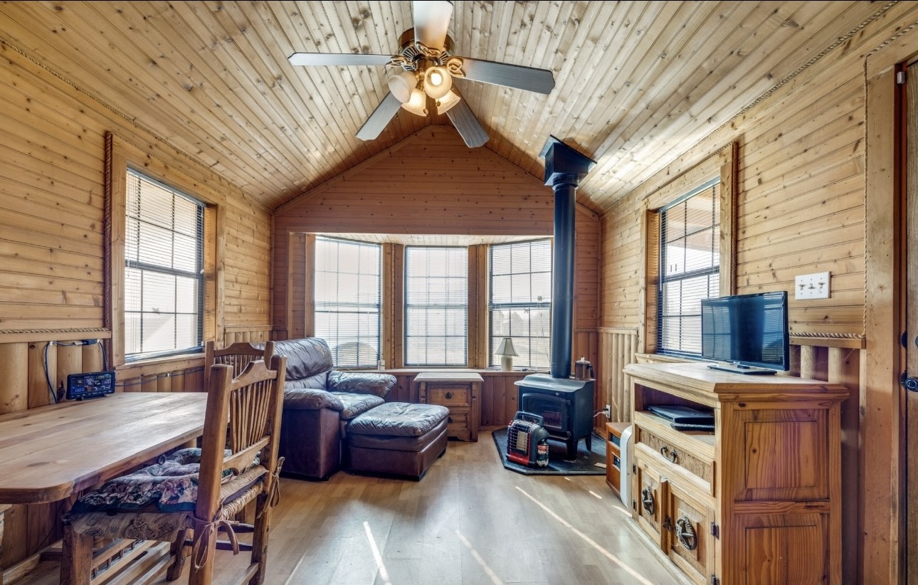 586 Pleasant Home Road Sherman TX 75092