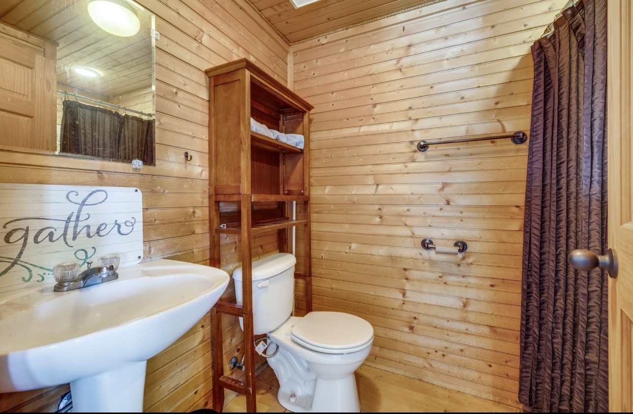 586 Pleasant Home Road Sherman TX 75092