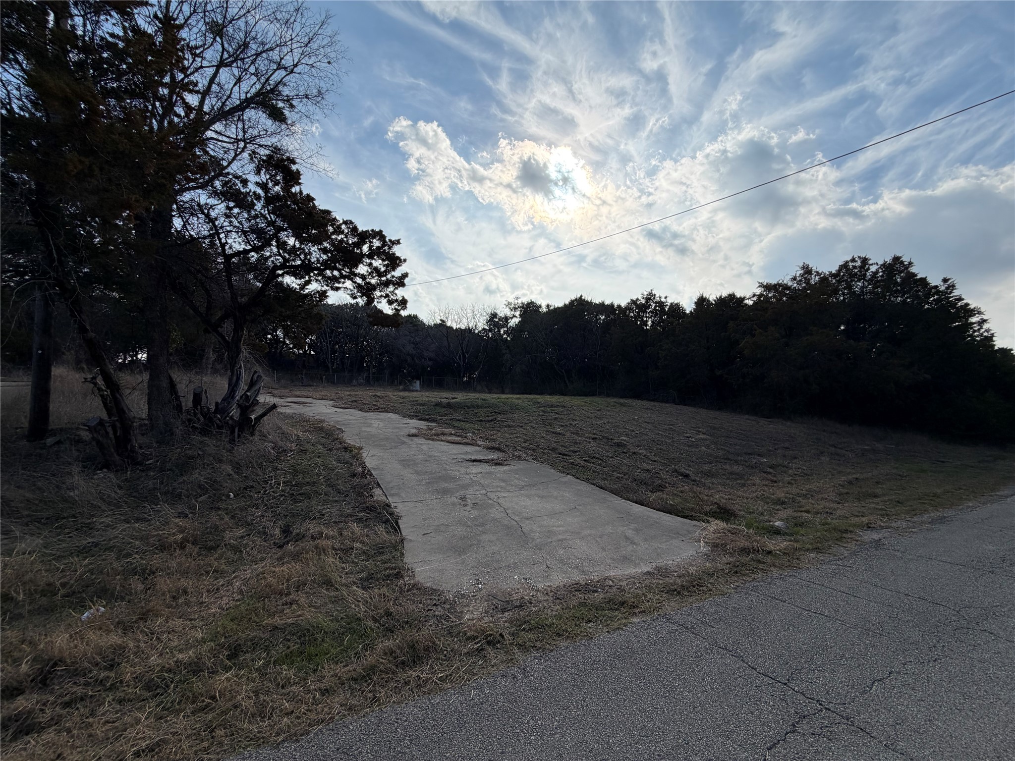 1003 Apache Ridge Road Granbury TX 76048