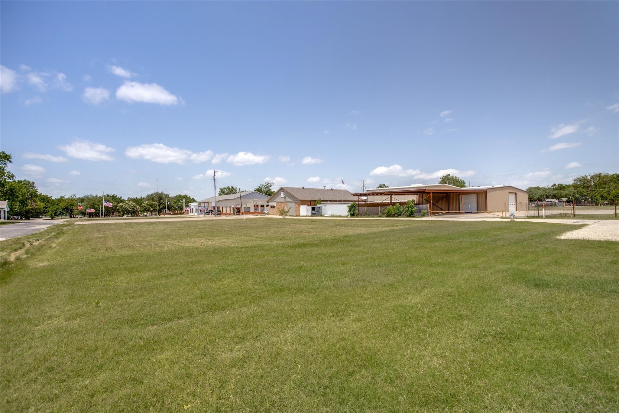529 N 4th Street Princeton TX 75407