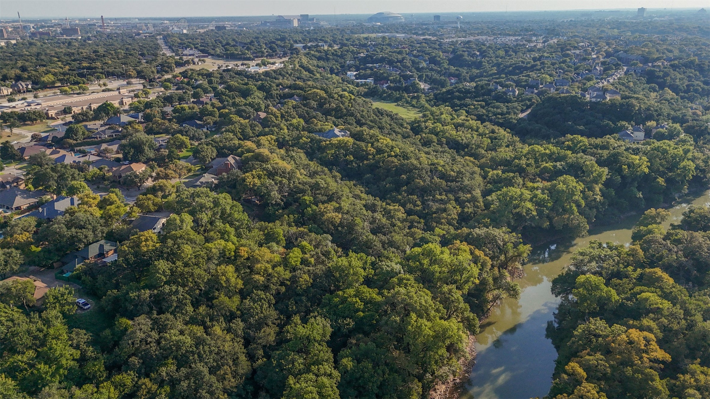 2031 Green Oaks Boulevard Arlington TX 76006