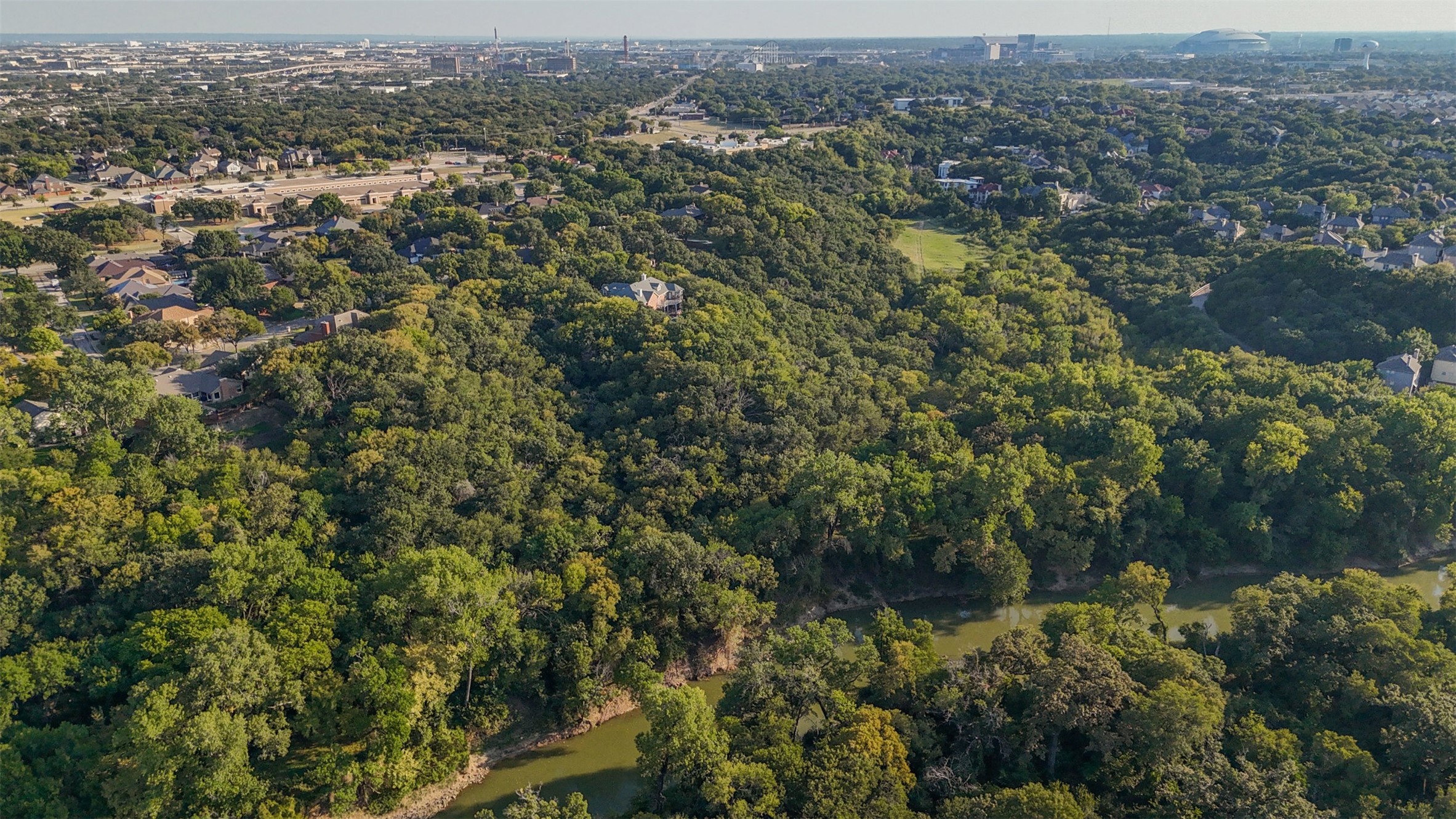 2031 Green Oaks Boulevard Arlington TX 76006