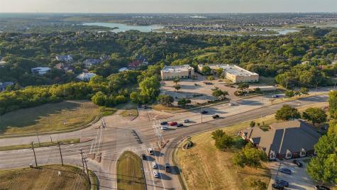 2031 Green Oaks Boulevard Arlington TX 76006