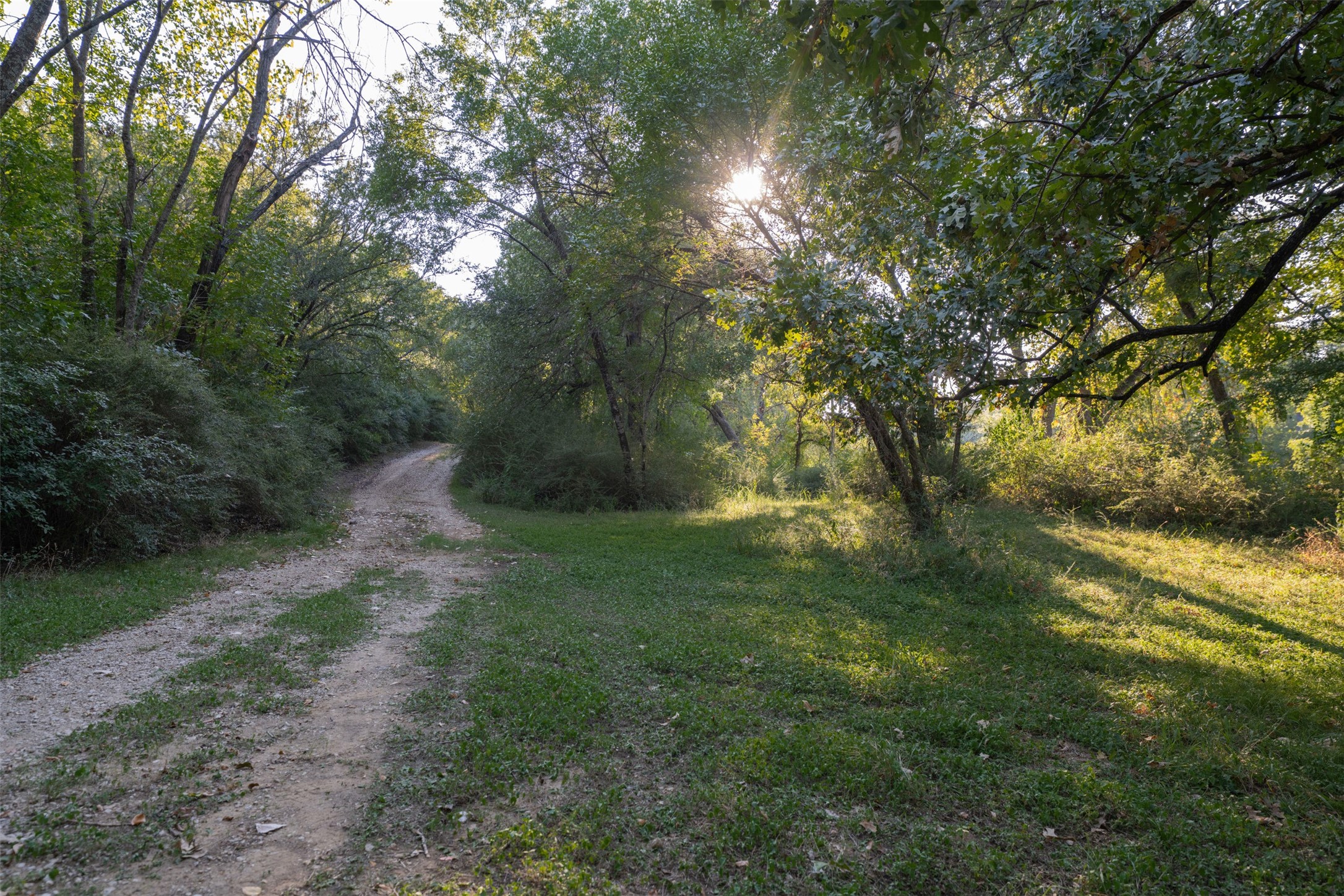 2031 Green Oaks Boulevard Arlington TX 76006