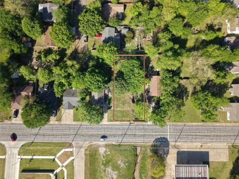 484 S Dewey Avenue Sherman TX 75090