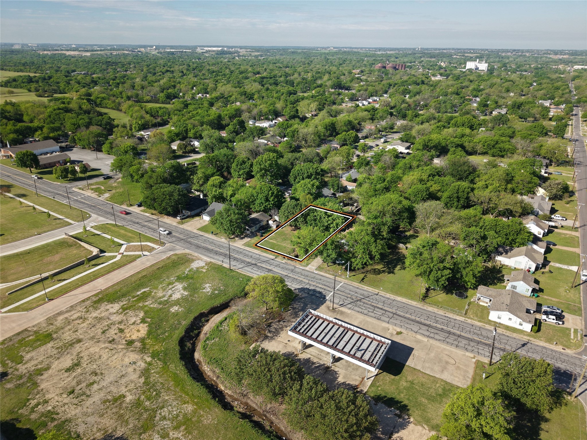 484 S Dewey Avenue Sherman TX 75090