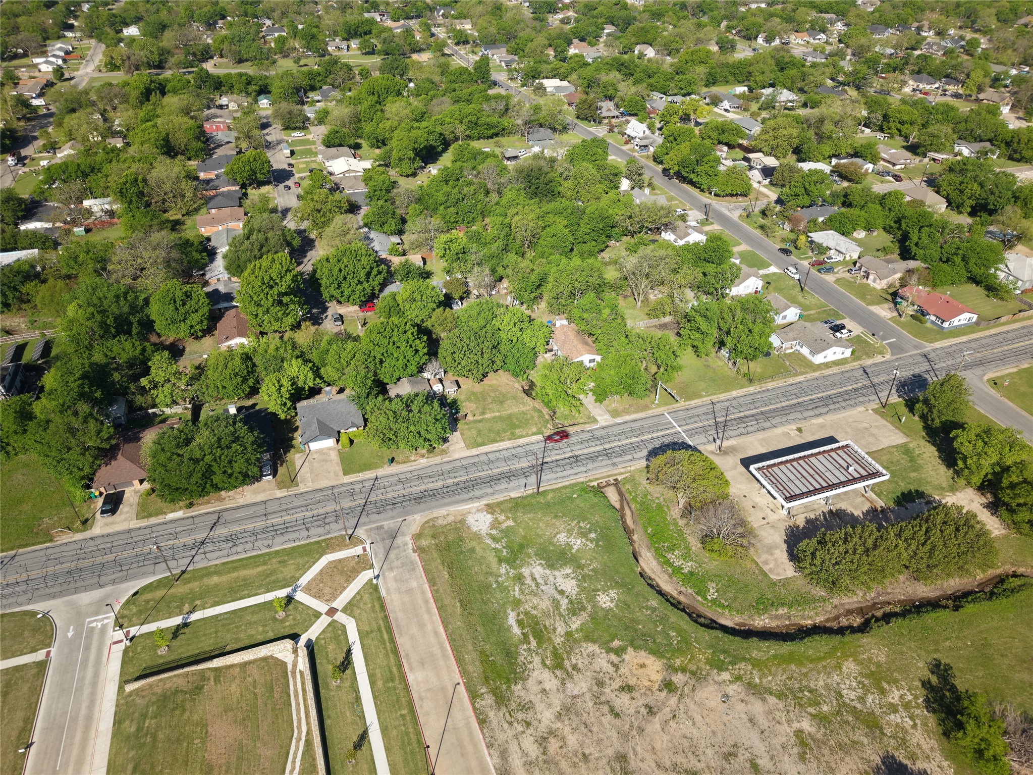 484 S Dewey Avenue Sherman TX 75090