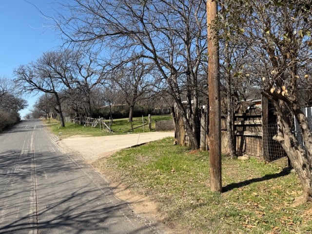 4815 Garden Lane Fort Worth TX 76119