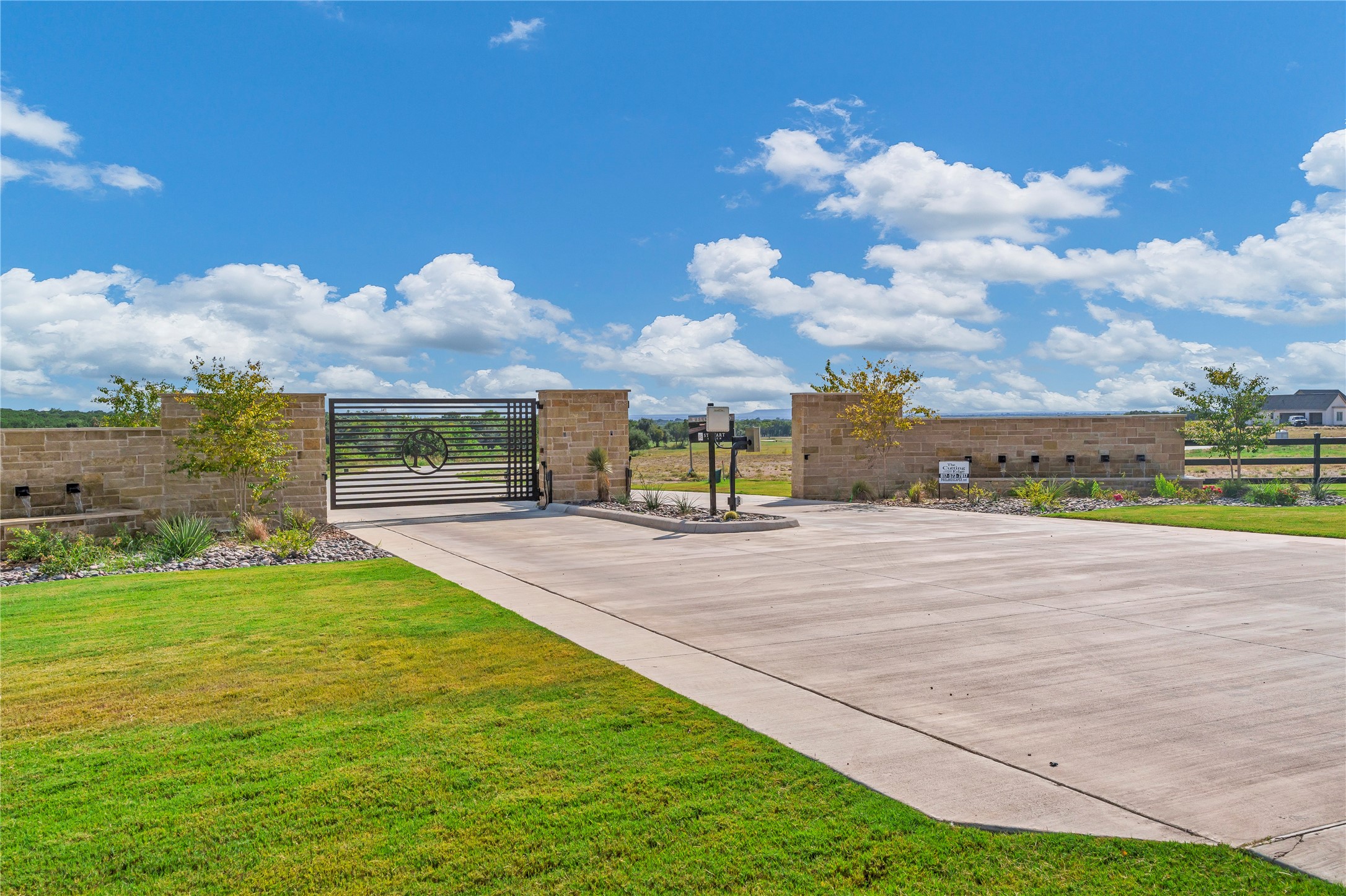 5025 Stover Way Granbury TX 76049