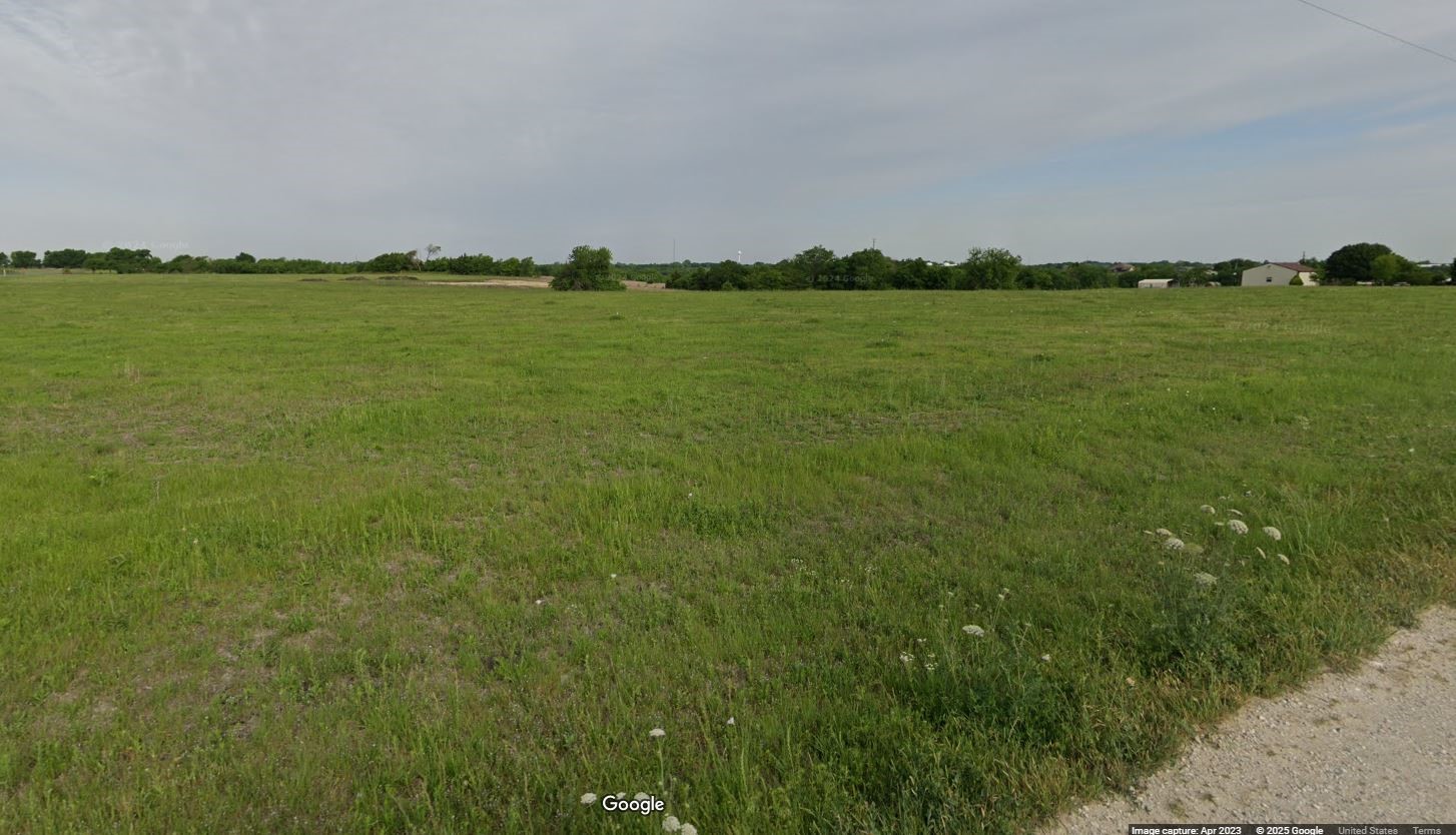 000 Mirage Drive Nevada TX 75173
